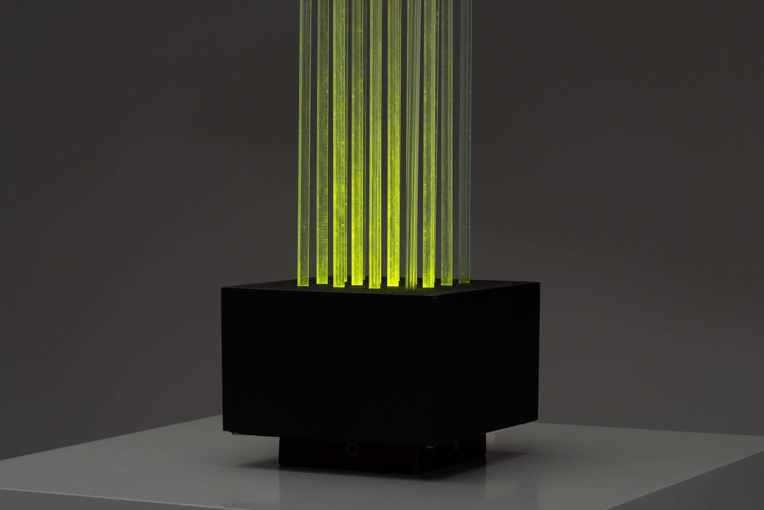 Gianfranco Fini Fabrizio Cocchia Divieto Neue Lampe, Italien 1970 (Metall) im Angebot