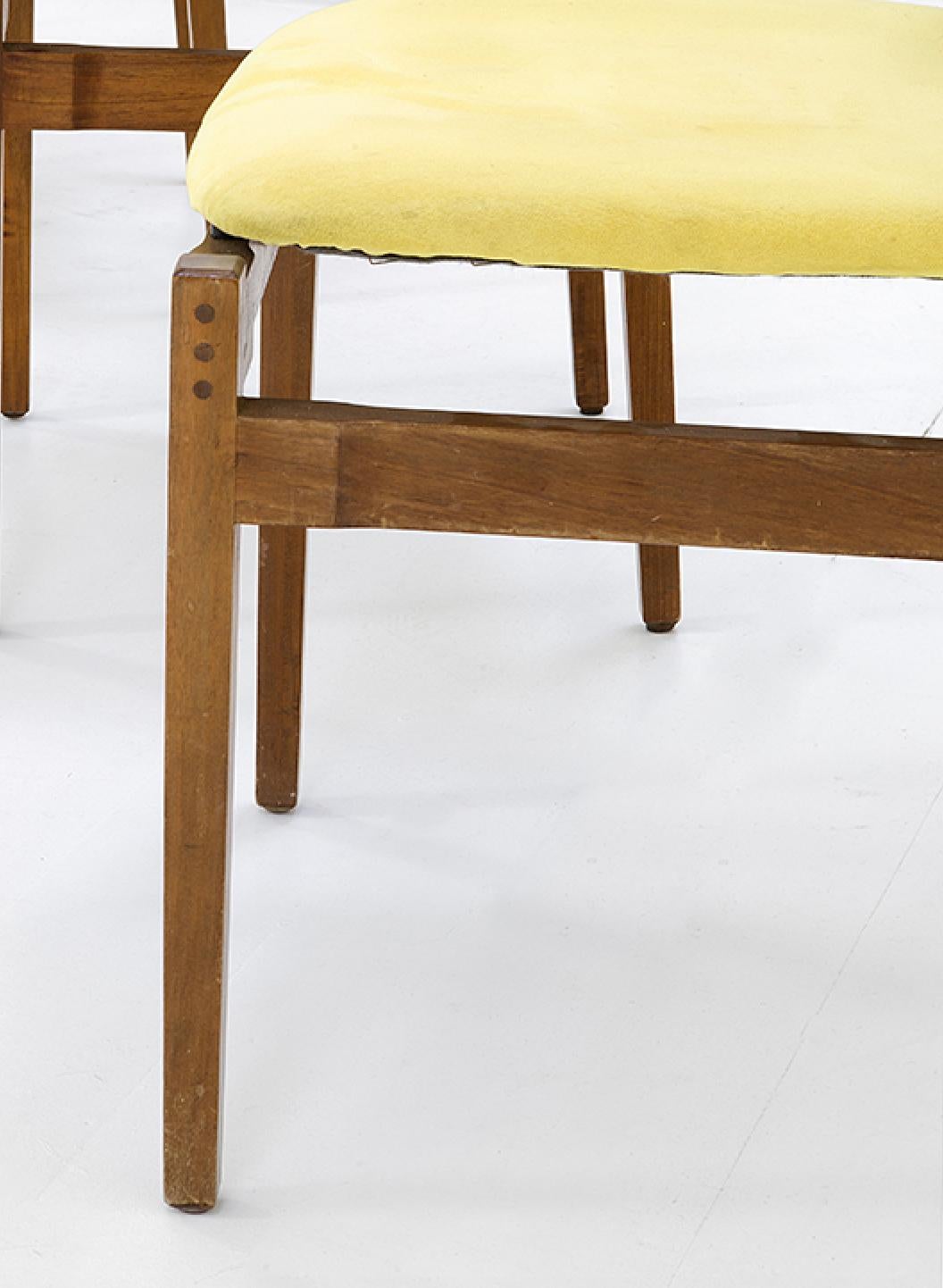 Gianfranco Frattini: 6 Stühle, Modell 101, Rosenholz Cassina, Italien, 1970er Jahre im Zustand „Relativ gut“ im Angebot in Paris, FR