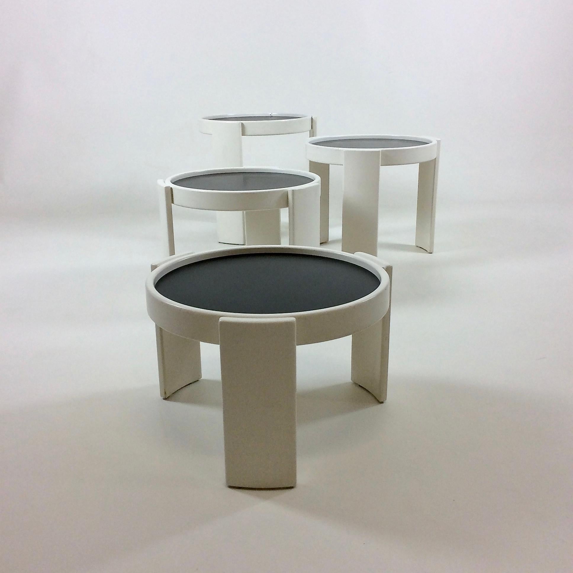 Lacquered Gianfranco Frattini '780' Nesting Tables for Cassina, circa 1960, Italy