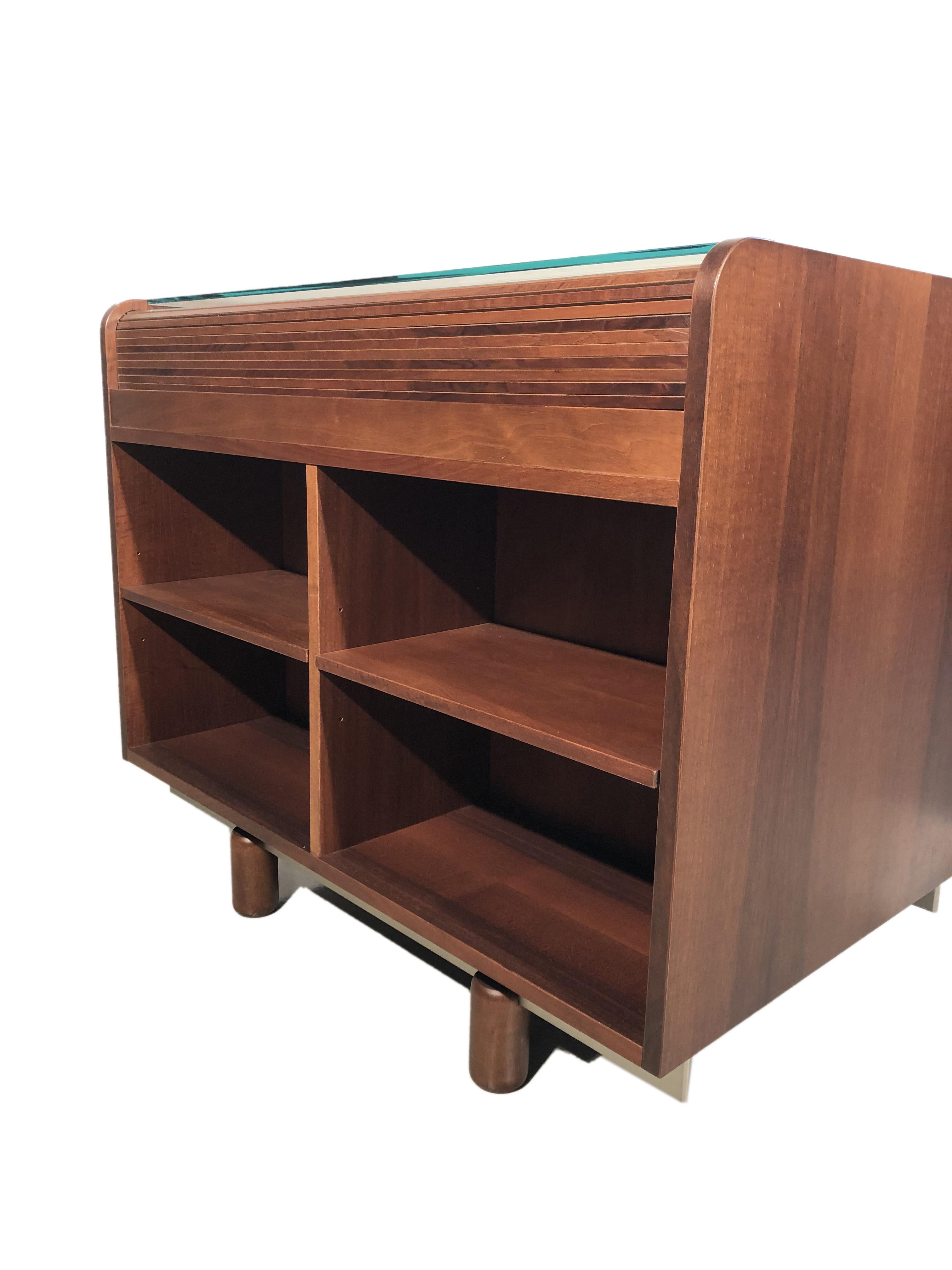 Gianfranco Frattini 804 Rolltop desk for Bernini, 1962 In Good Condition For Sale In Misinto, IT