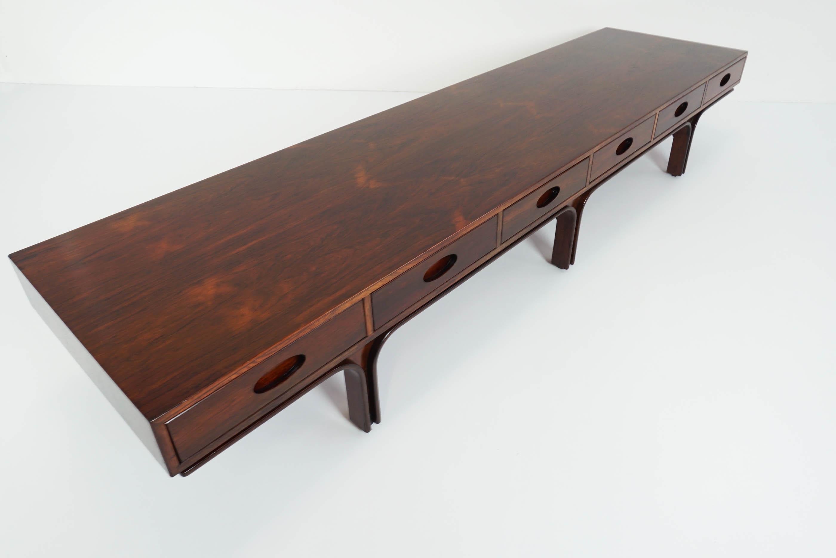 Mid-20th Century Gianfranco Frattini, Bernini 6 Drawers Center Coffee Table or Bench in Jacaranda