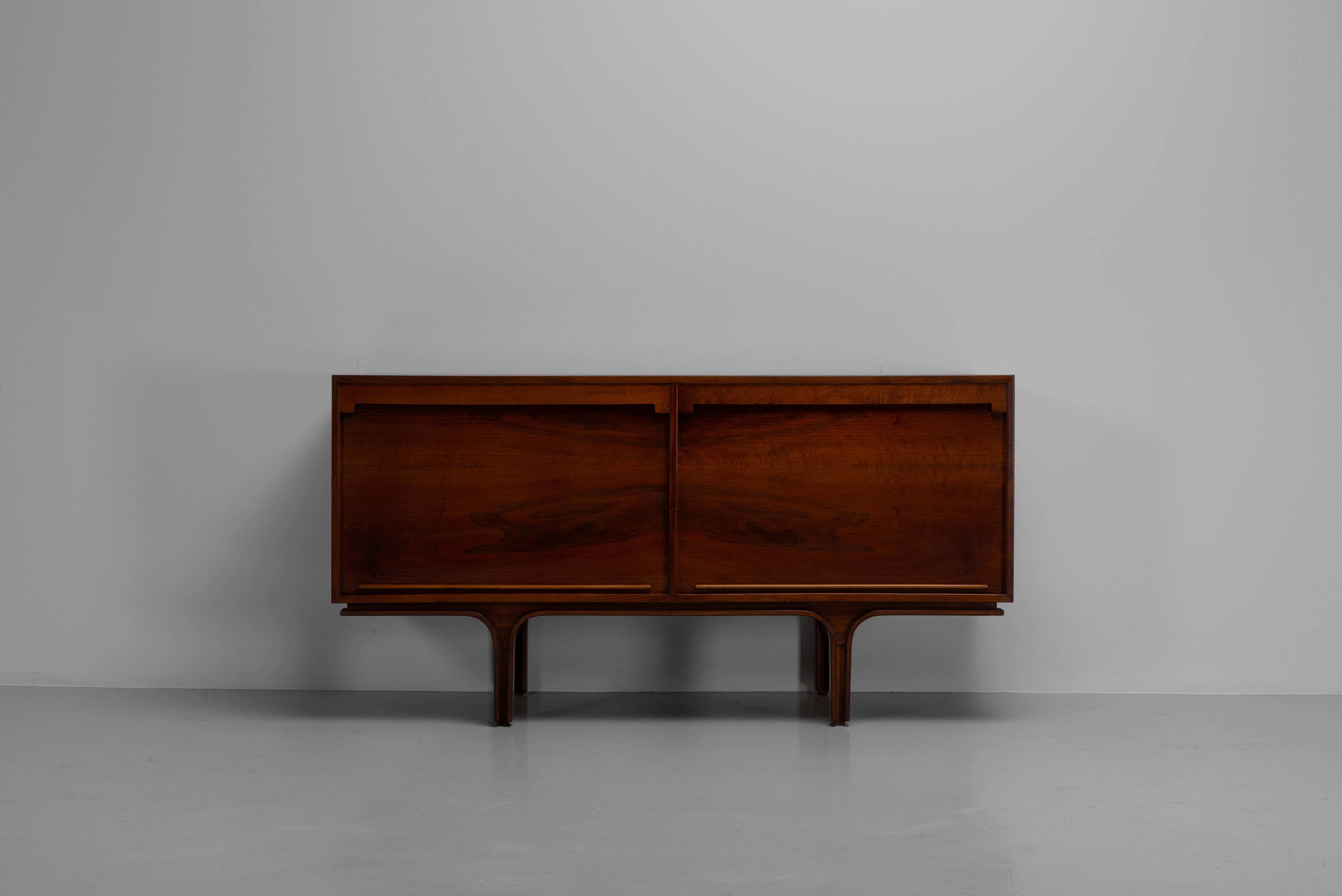 italien Meuble de rangement Gianfranco frattini de Bernini Italie 1957 en vente