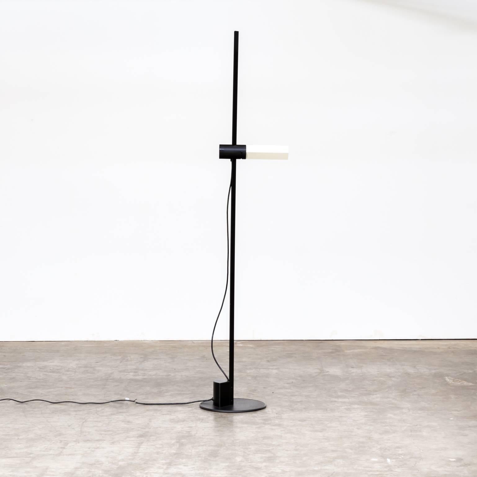 Gianfranco Frattini ‘Caltha’ Adjustable Floor Lamp for Luci For Sale 10