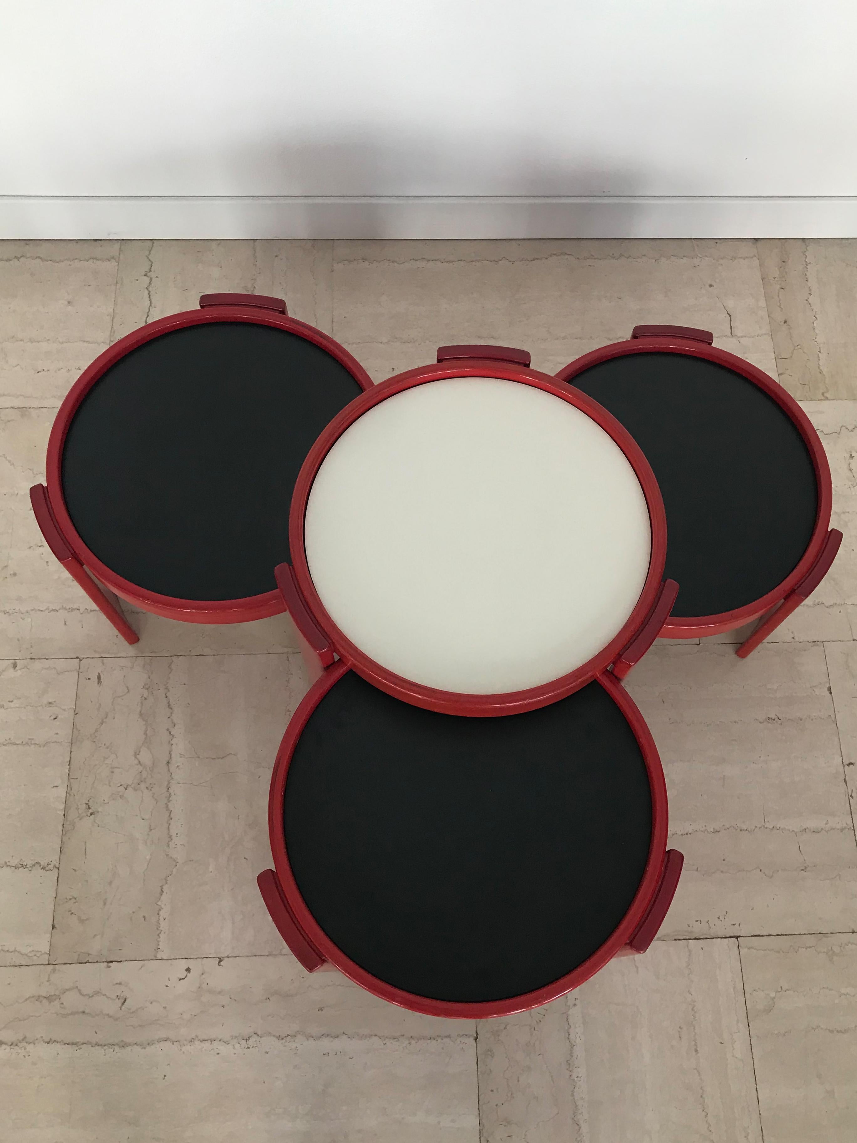 Gianfranco Frattini Cassina Italian Midcentury Red /80 Model Coffee Tables 1960s 5