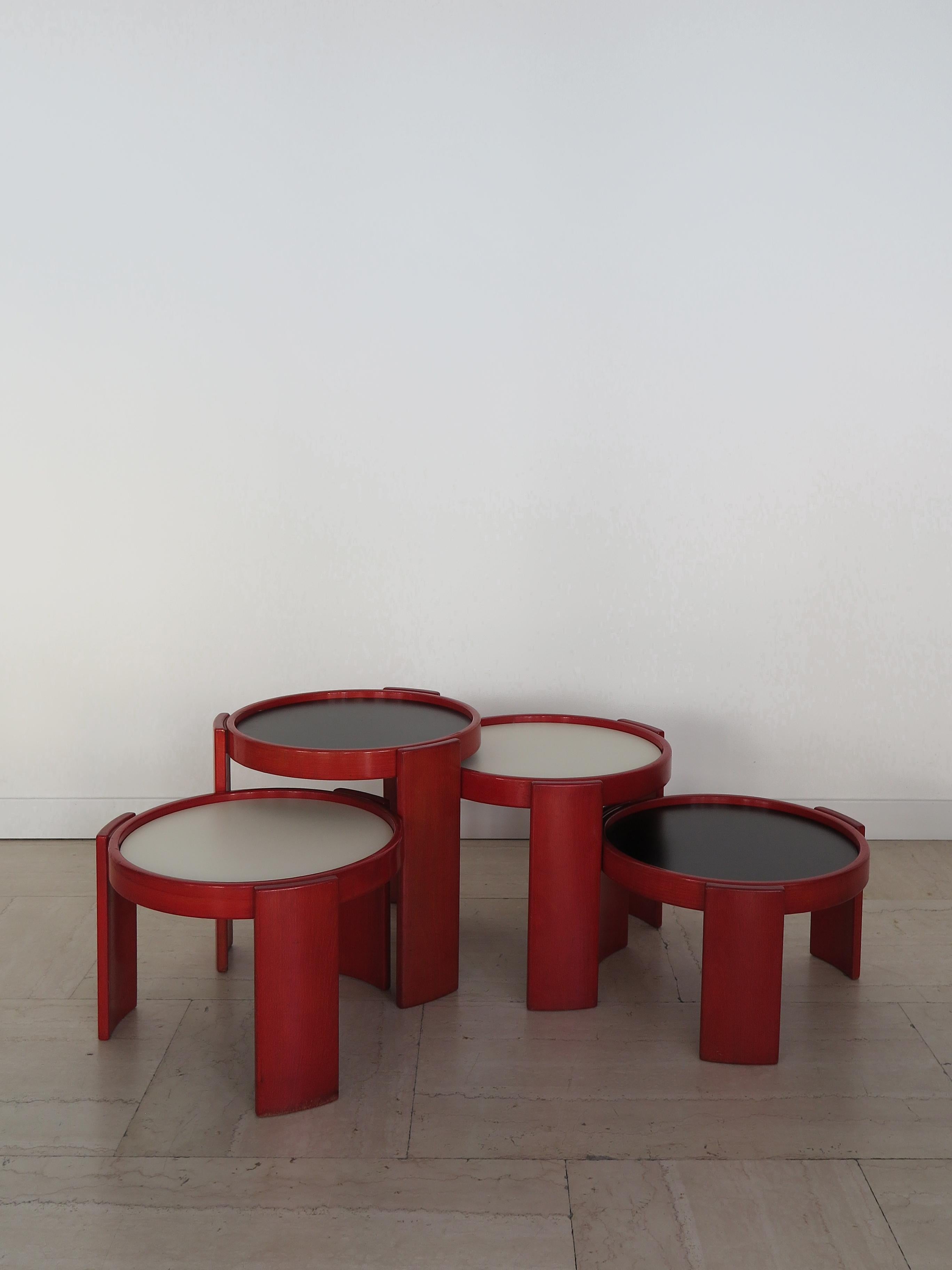 Painted Gianfranco Frattini Cassina Italian Midcentury Red /80 Model Coffee Tables 1960s