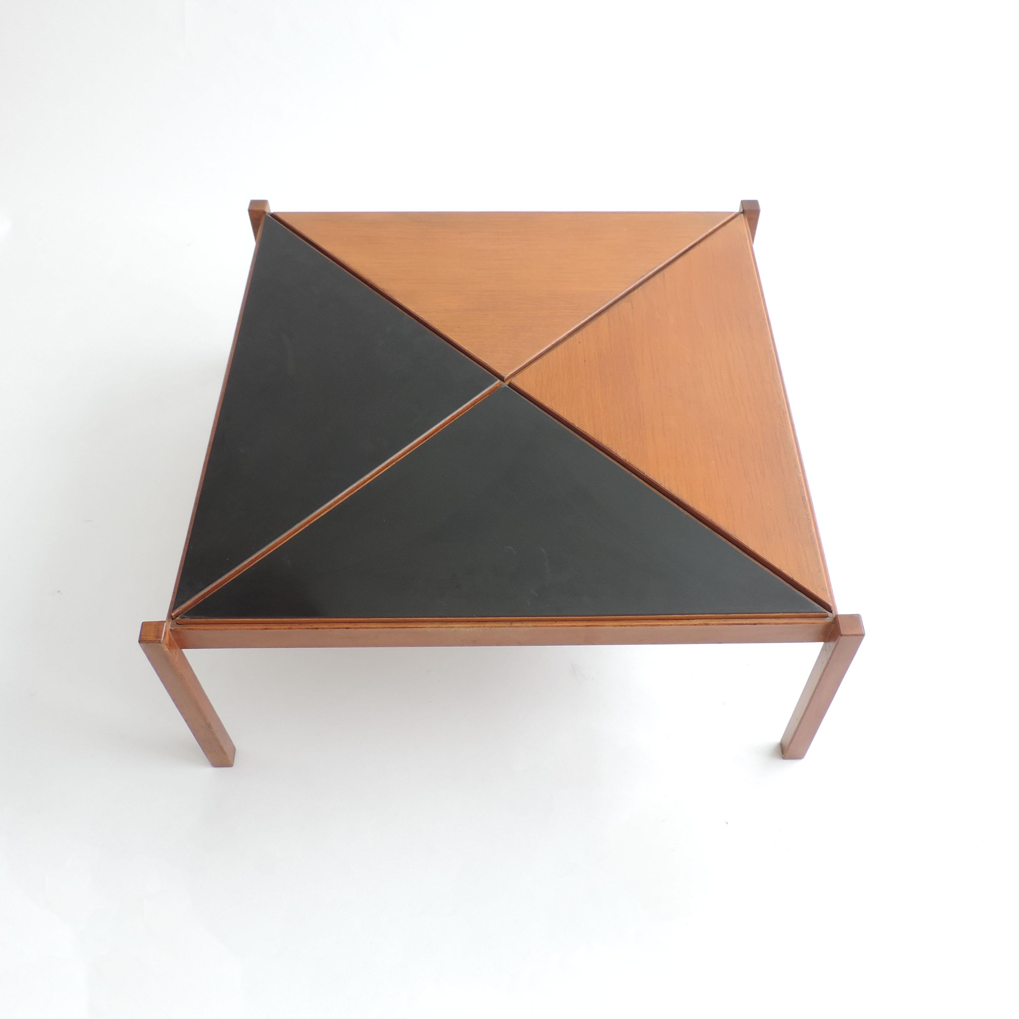 Gianfranco Frattini Coffee Table for Cantieri Carugati, Italy, 1950s In Good Condition For Sale In Milan, IT