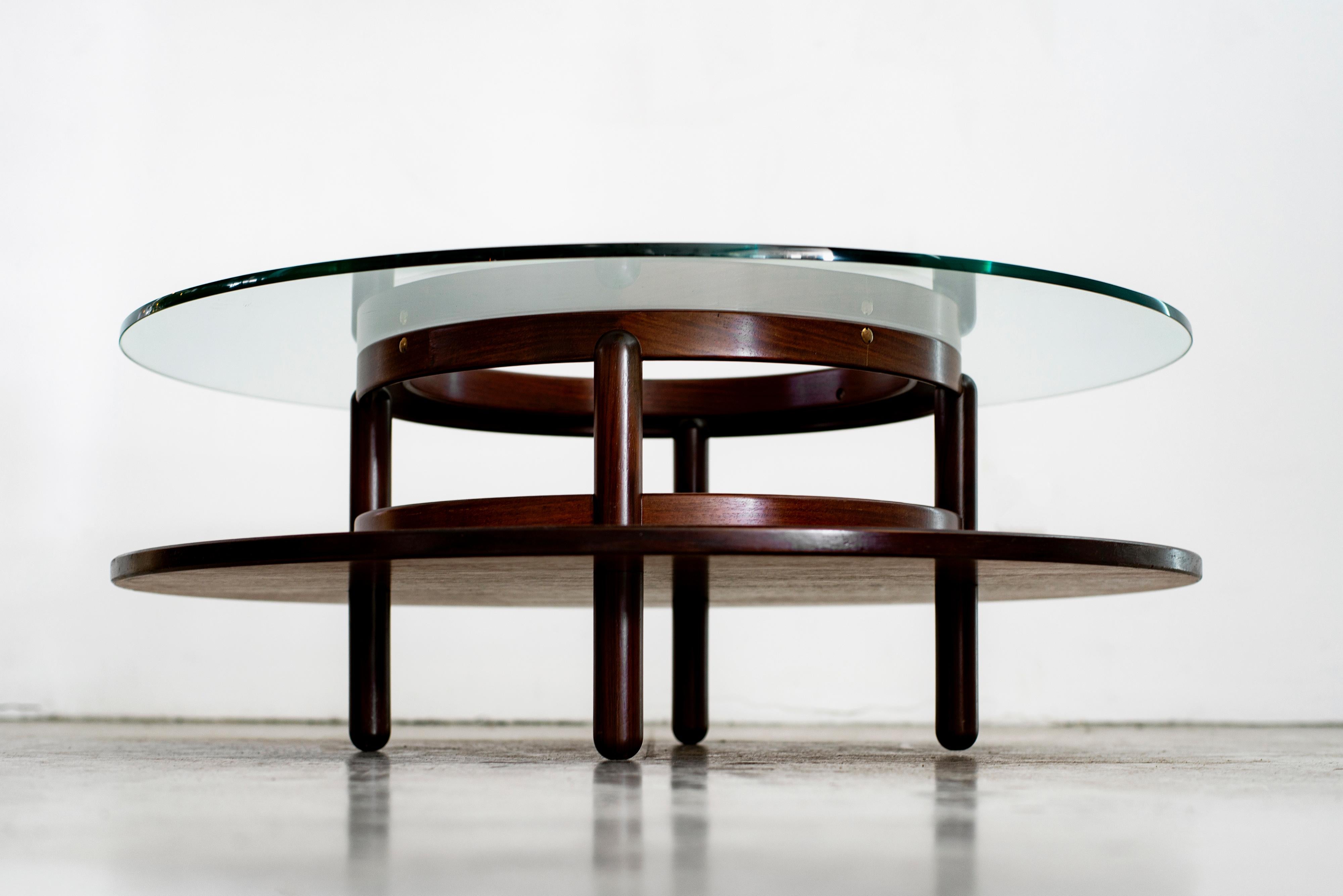 Gianfranco Frattini Attributed Coffee Table In Good Condition In Beverly Hills, CA
