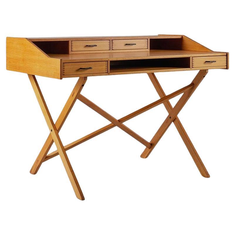 Gianfranco Frattini desk for Cantieri Carugati in cherry wood, Italy 1958 For Sale