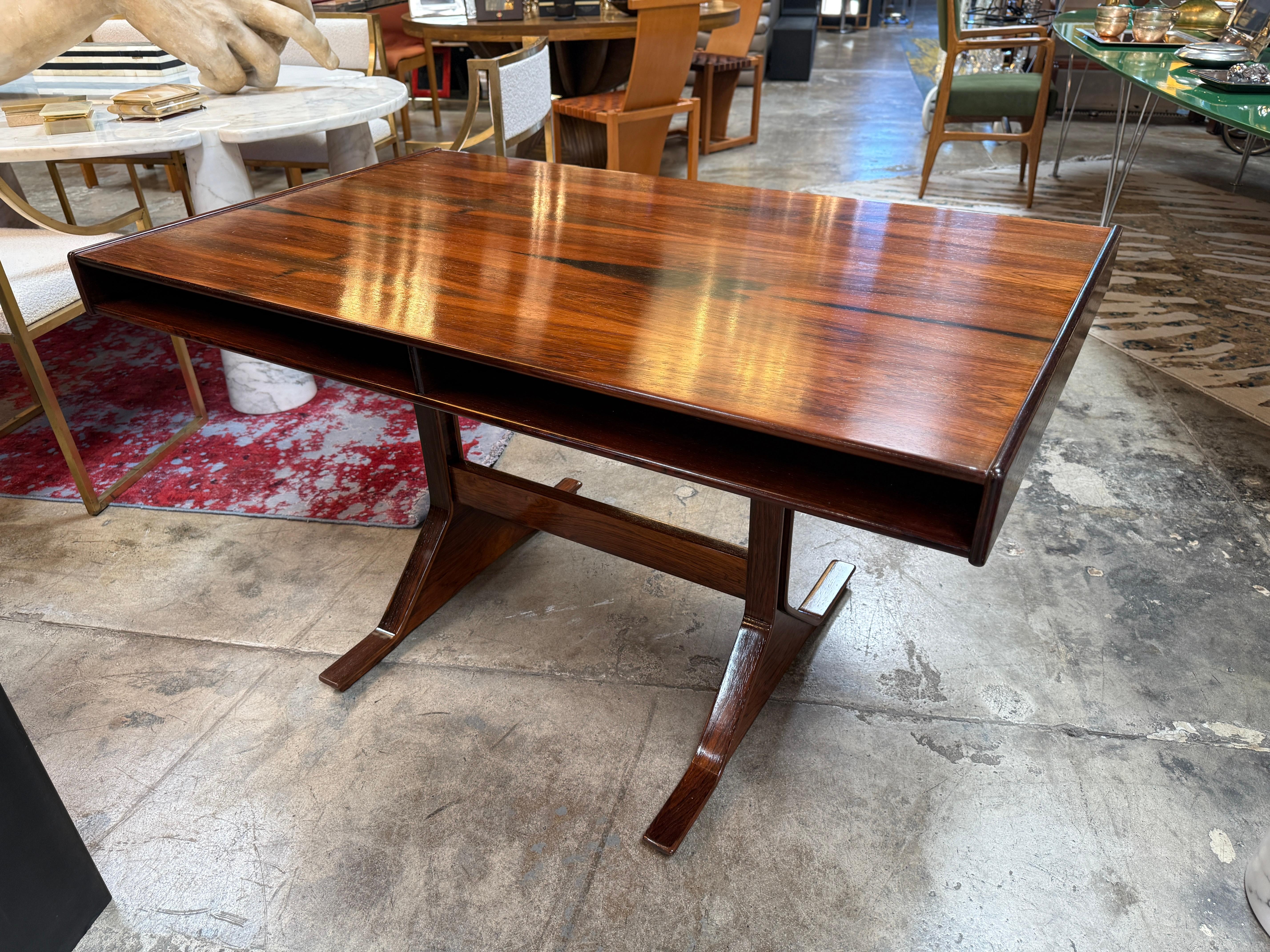 Gianfranco Frattini desk Mod. 535 for Bernini 1956 For Sale 2