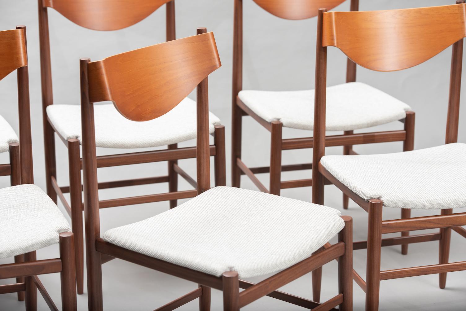 Gianfranco Frattini Dining Chairs for Cassina 3