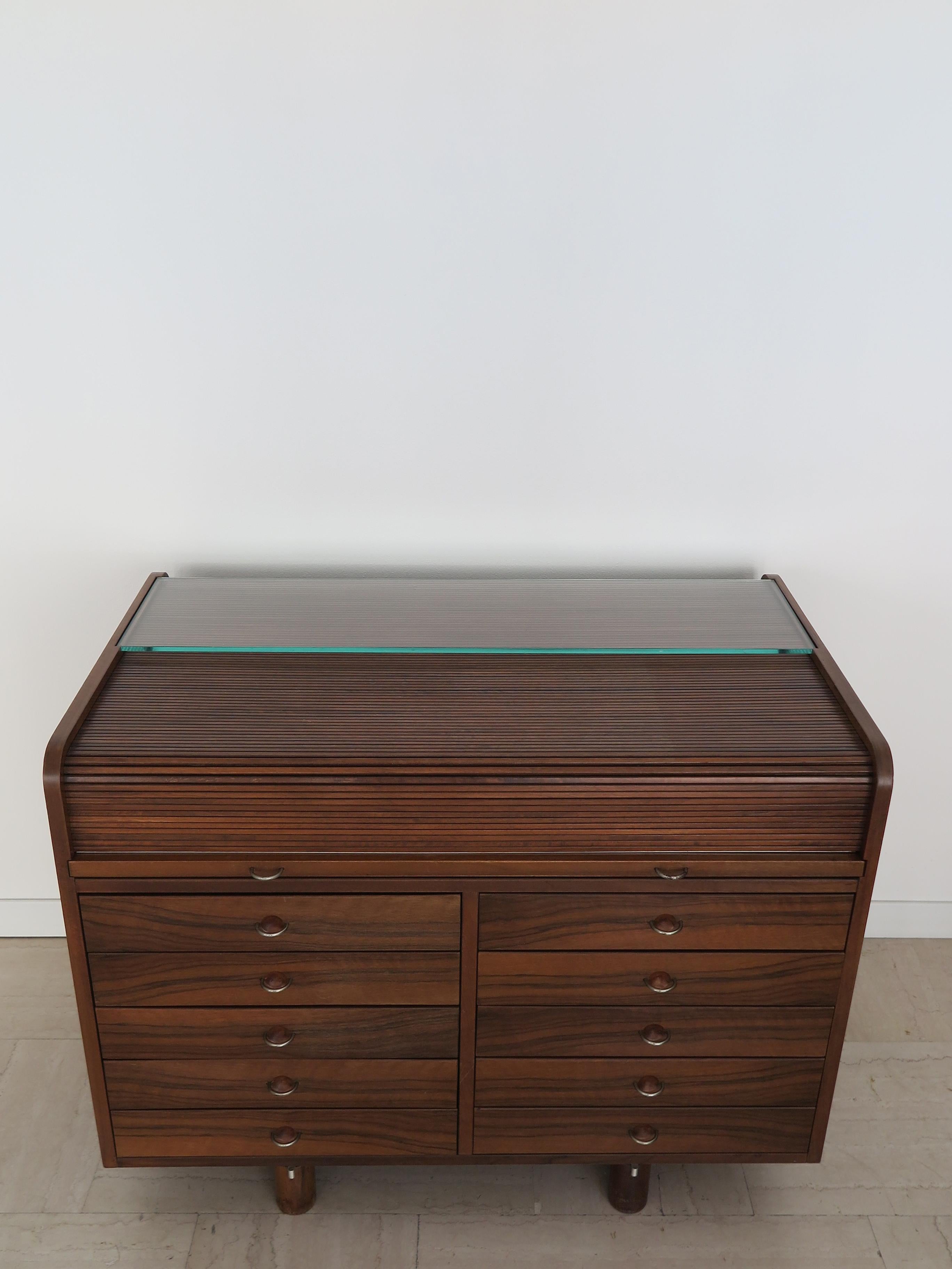 Gianfranco Frattini for Bernini Italian Walnut Segretaire Chest of Drawers, 1997 In Good Condition In Reggio Emilia, IT