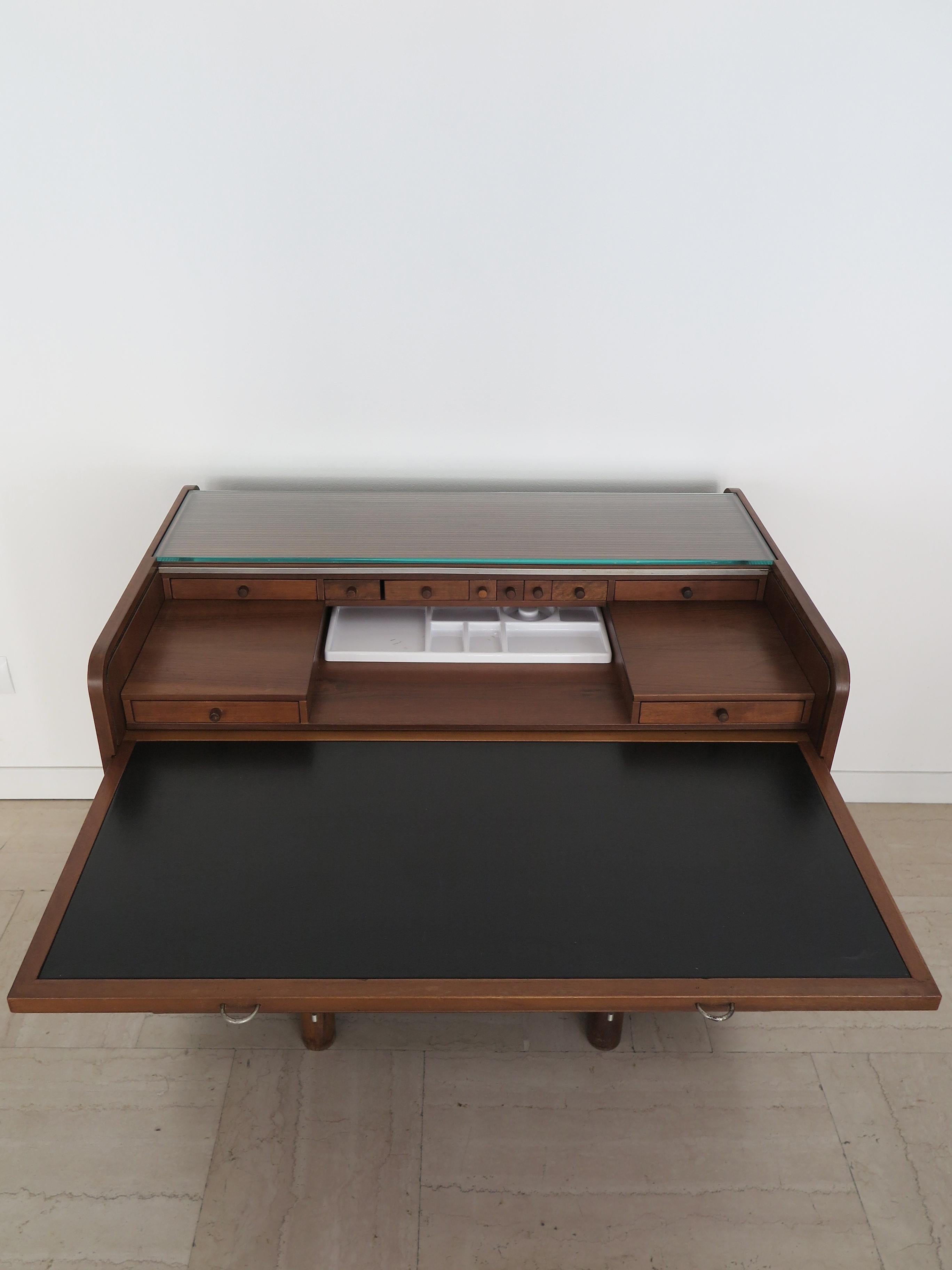 Gianfranco Frattini for Bernini Italian Walnut Segretaire Chest of Drawers, 1997 2
