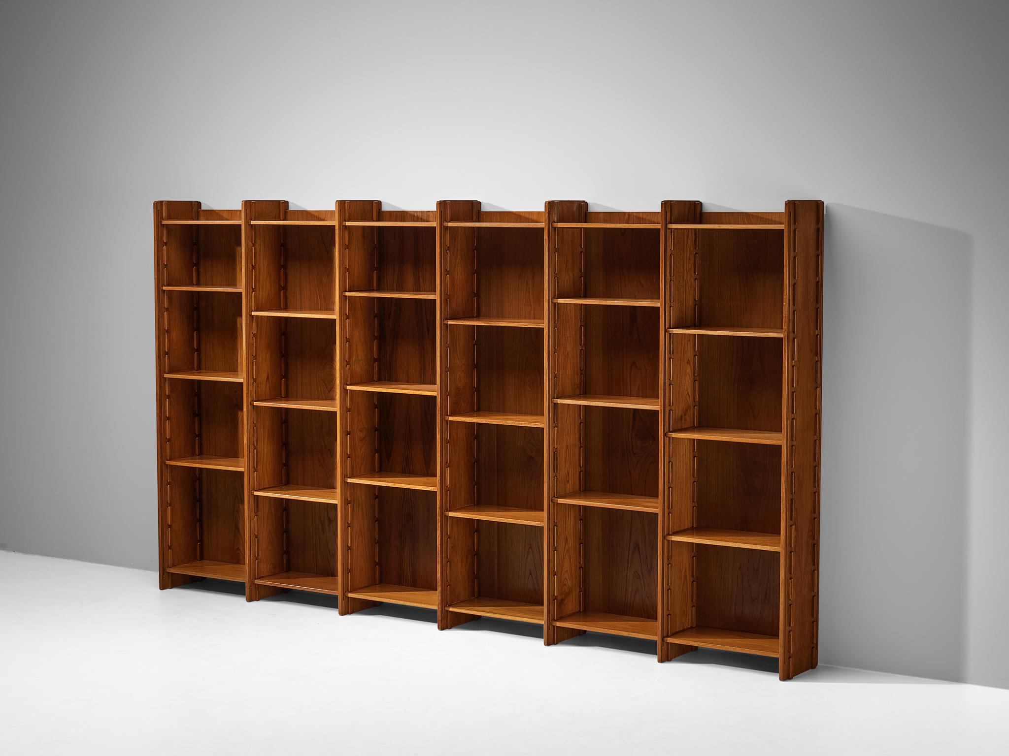 Gianfranco Frattini for Bernini Large Bookcase in Teak 5