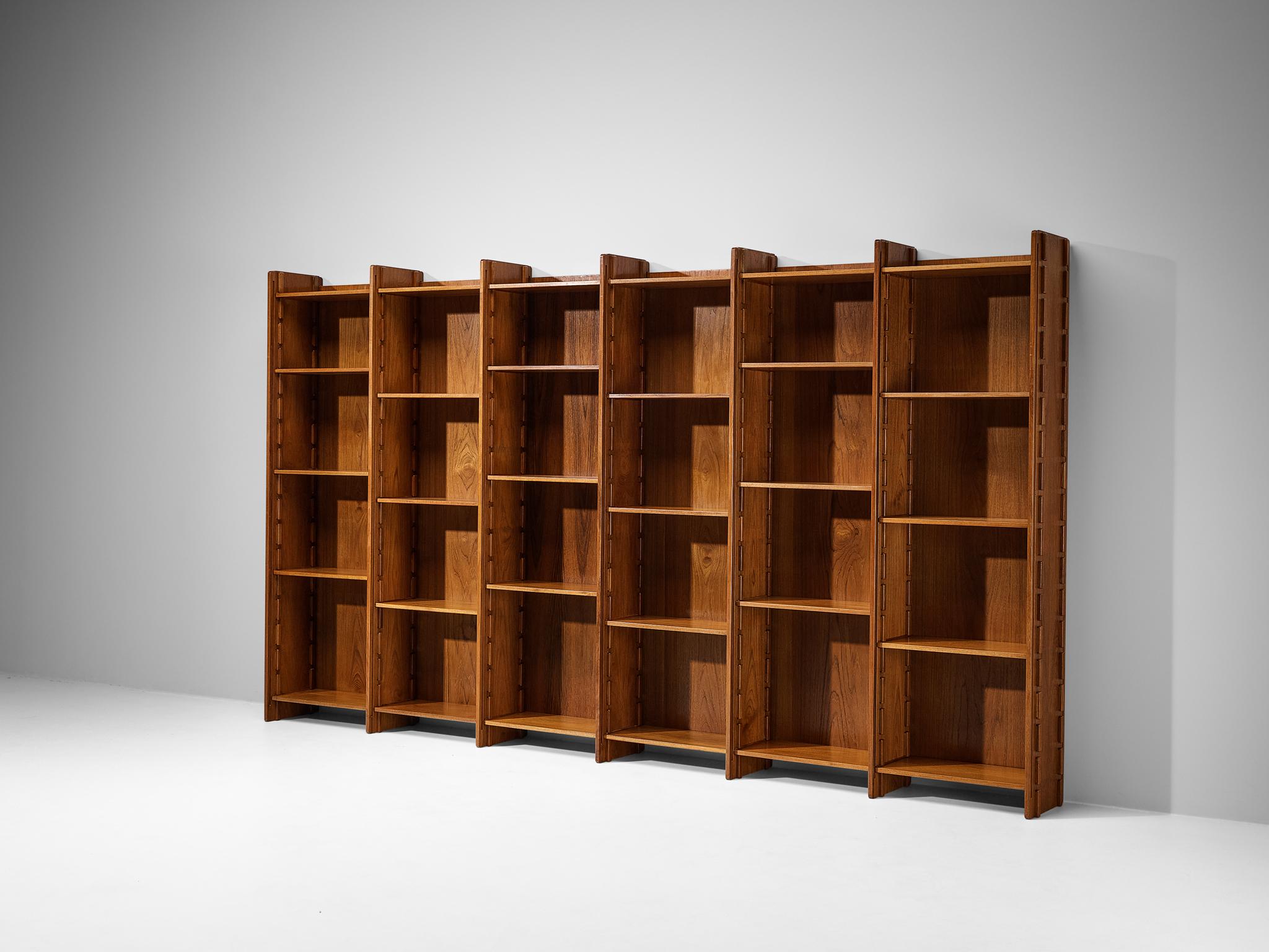 Gianfranco Frattini for Bernini Large Bookcase in Teak 1