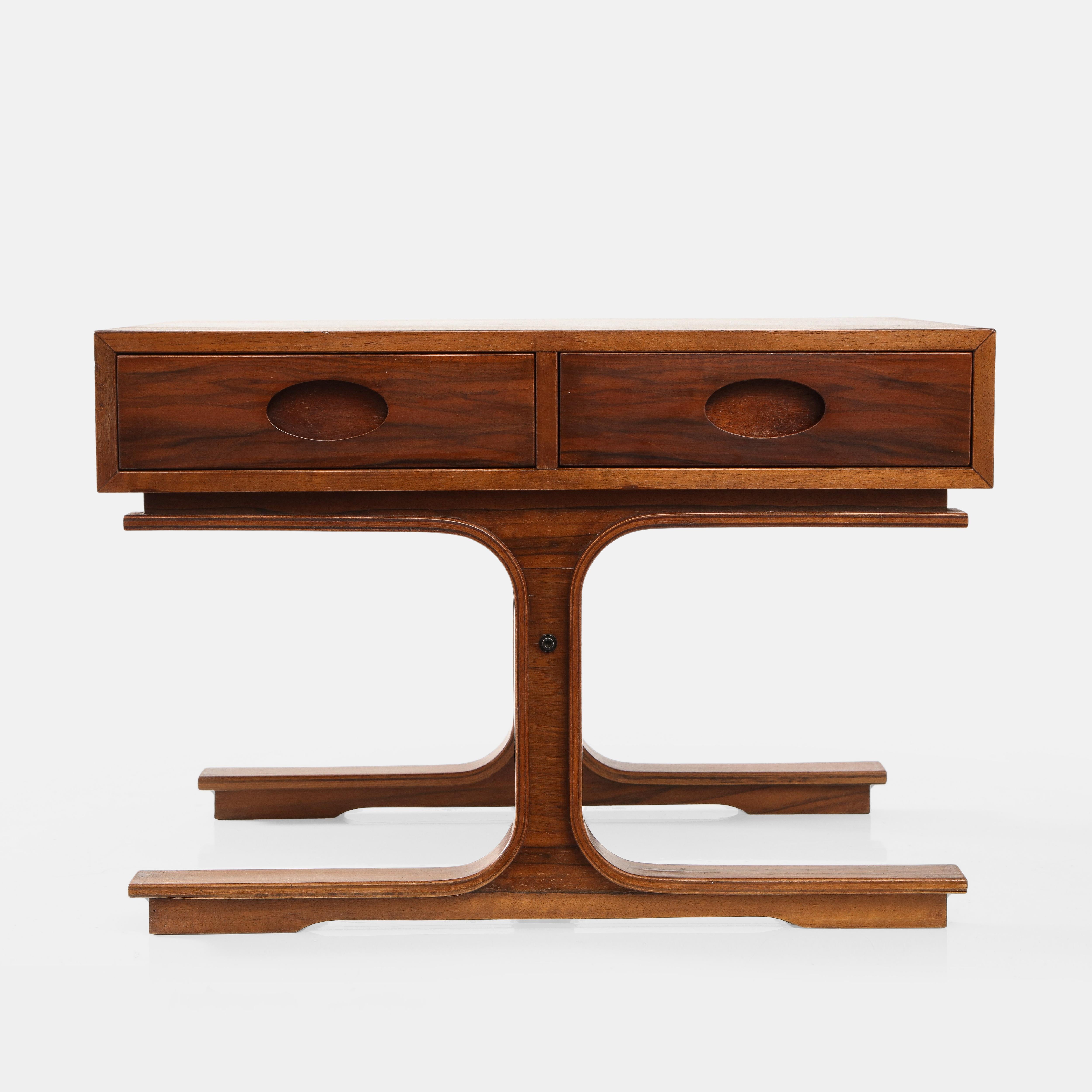 Gianfranco Frattini for Bernini Pair of Rosewood Side or Bedside Tables, 1950s 3