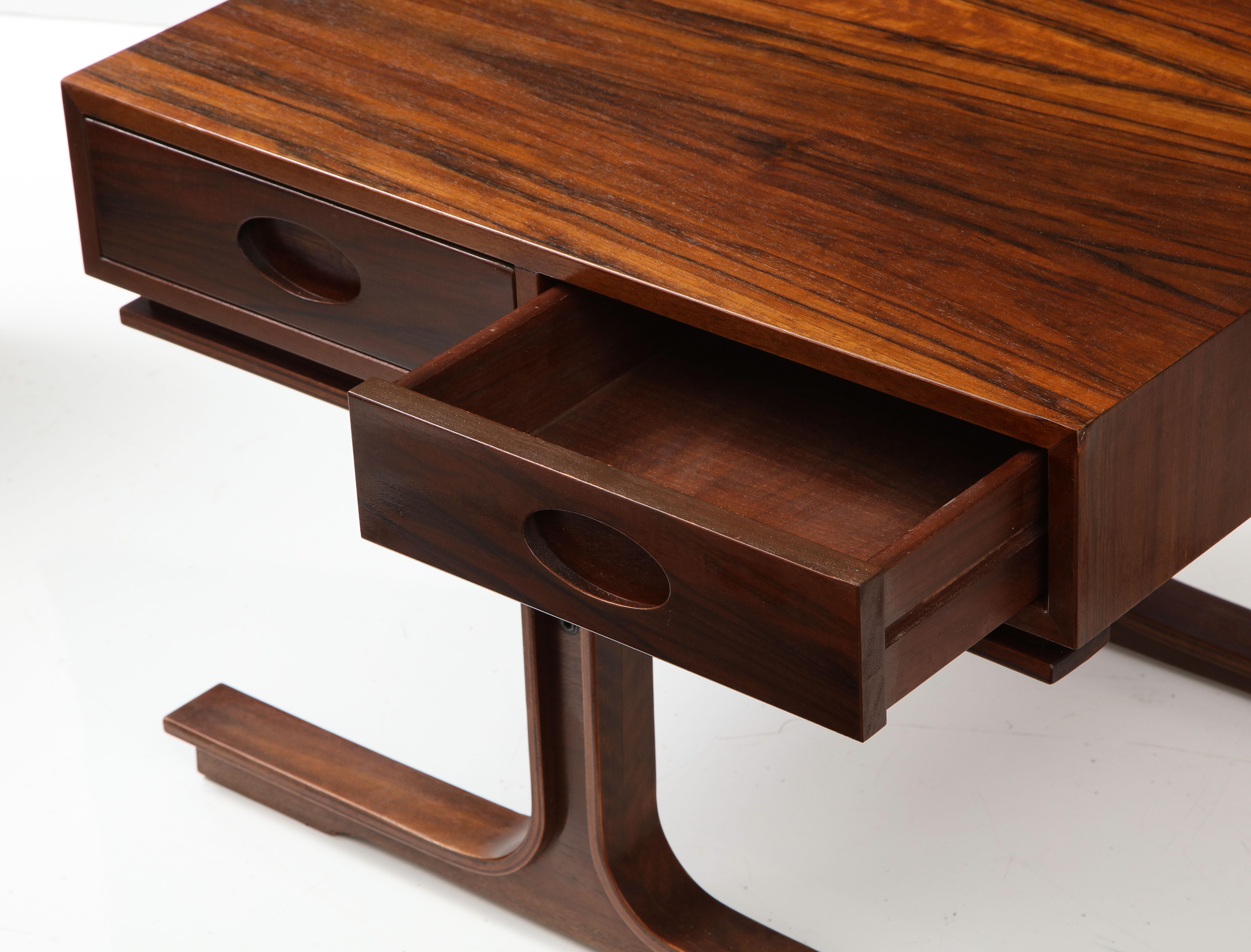 Gianfranco Frattini for Bernini Pair of Rosewood Side or Bedside Tables, 1950s 5