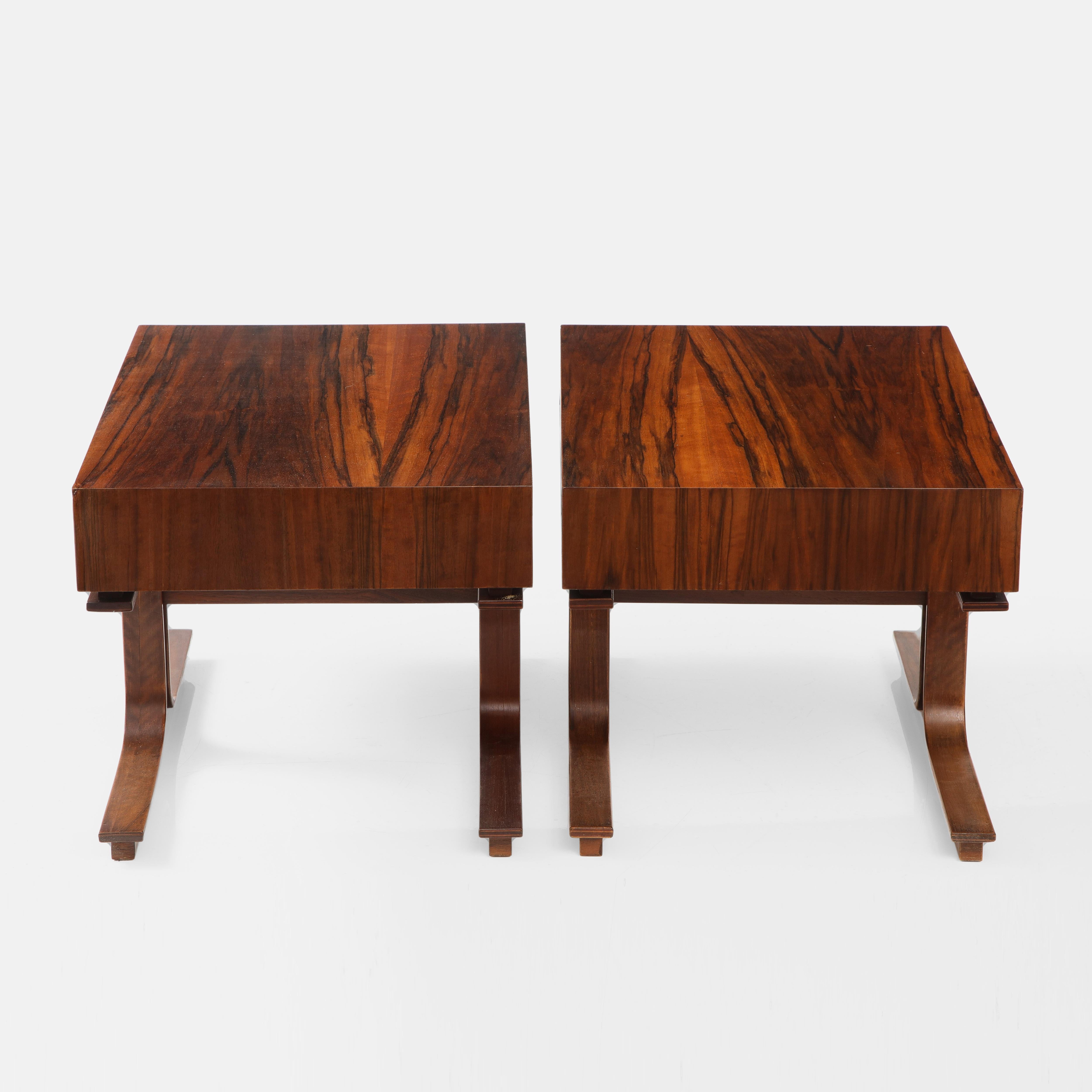 Mid-Century Modern Gianfranco Frattini for Bernini Pair of Rosewood Side or Bedside Tables, 1950s