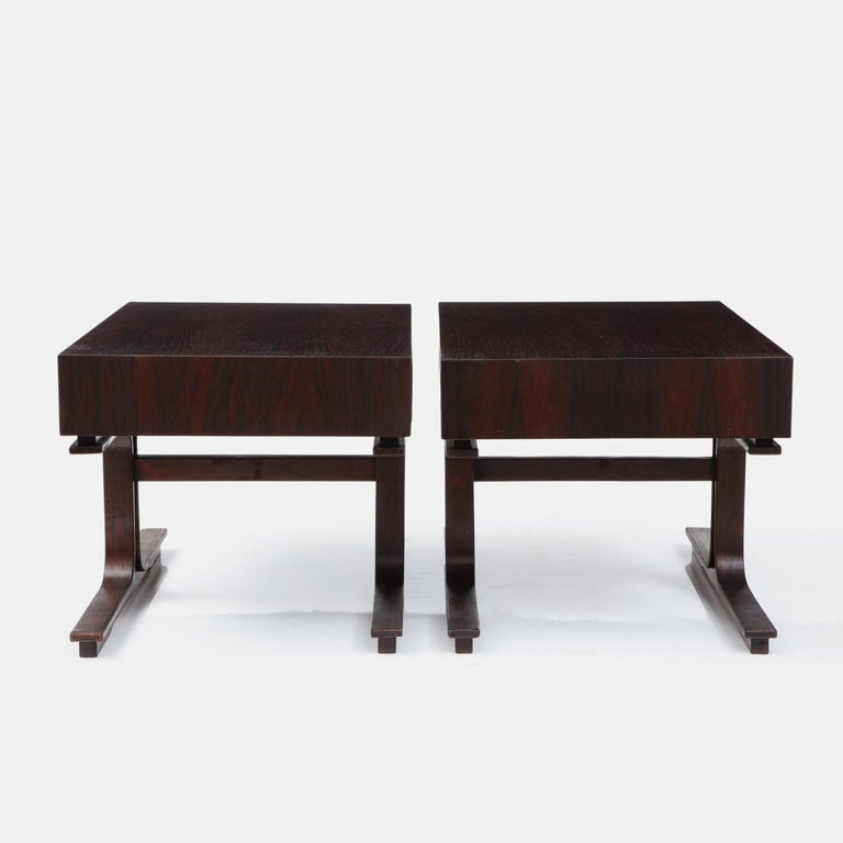 Italian Gianfranco Frattini for Bernini Pair of Rosewood Side or Bedside Tables, 1950s For Sale