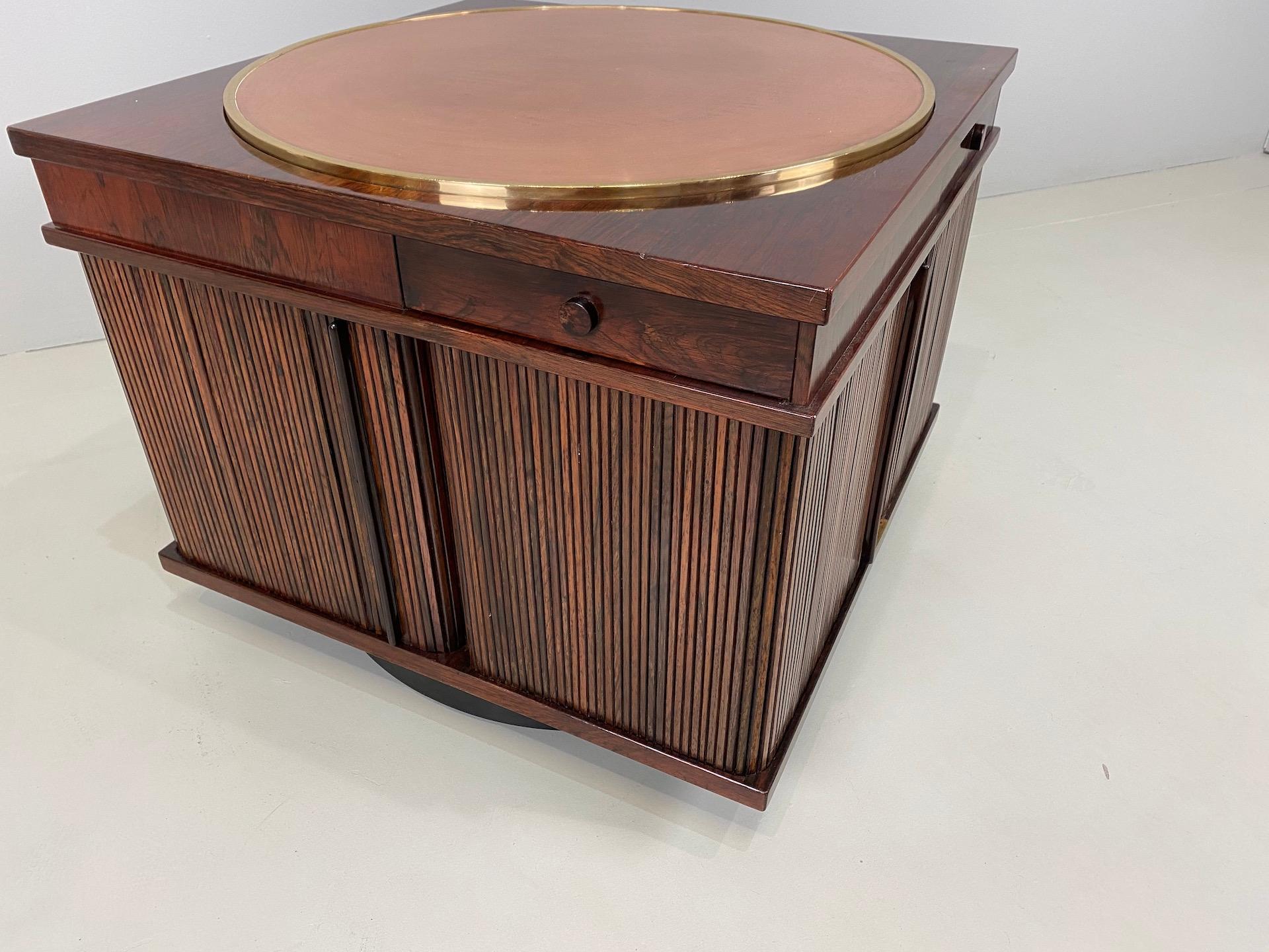 Italian Gianfranco Frattini for Bernini Rosewood Bar Side Table