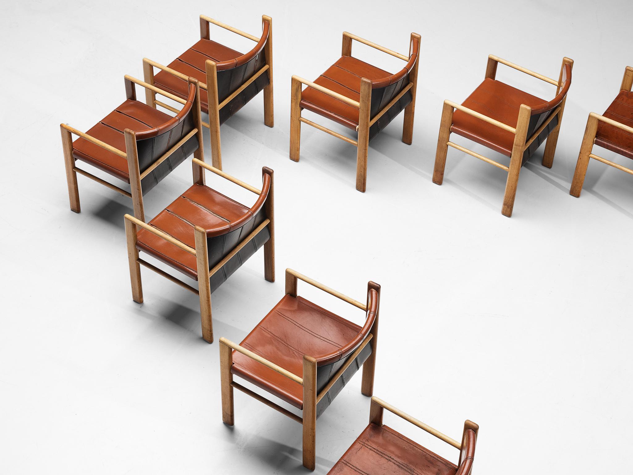 Late 20th Century Gianfranco Frattini for Bernini Set of Eight Armchairs in Leather and Walnut