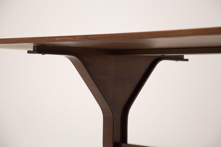 Mid-Century Modern Gianfranco Frattini for Bernini Table in Walnut, Original Label, 1960s