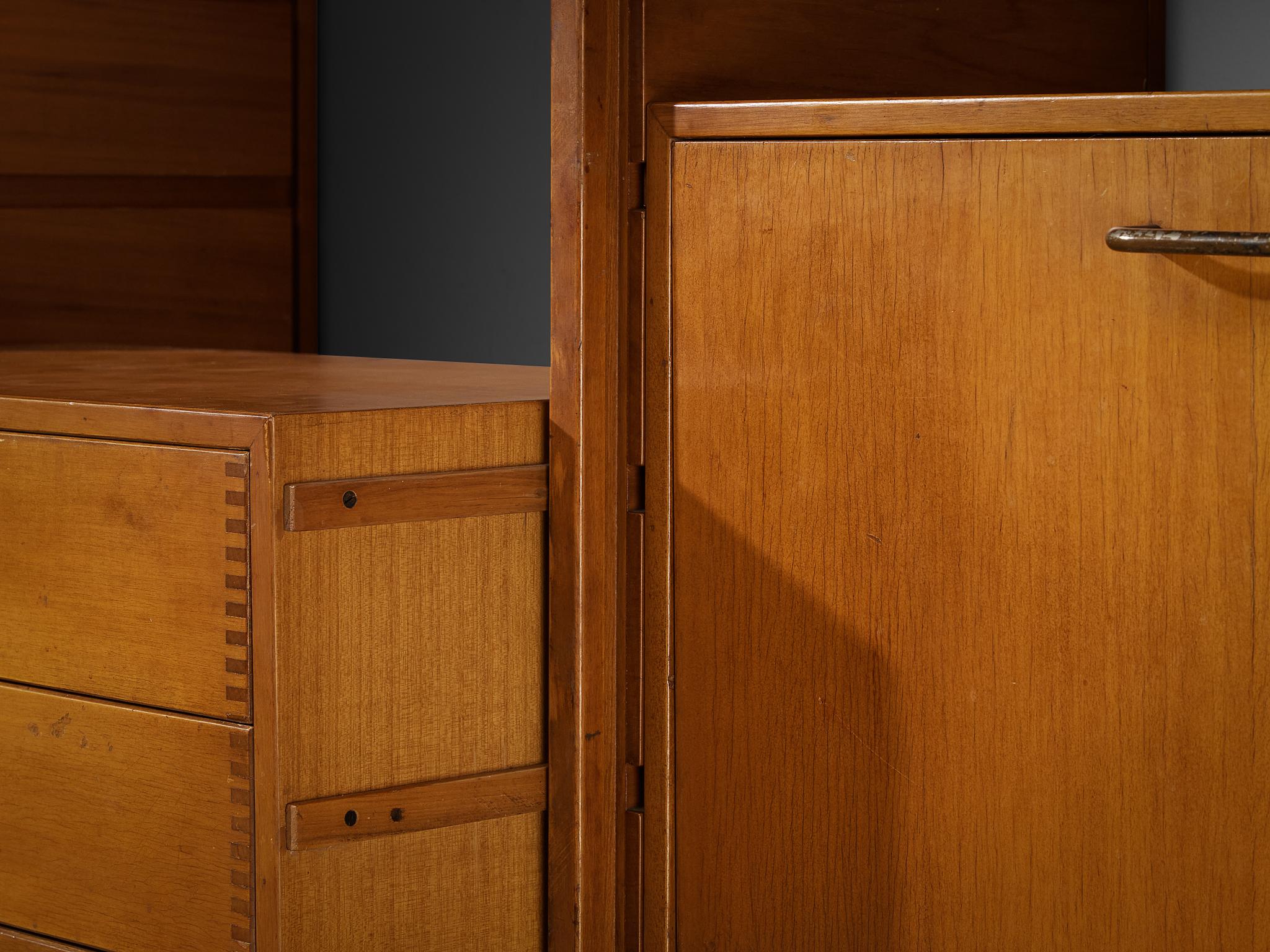 Gianfranco Frattini for Cantieri Carugati Large Library in Cherry For Sale 3