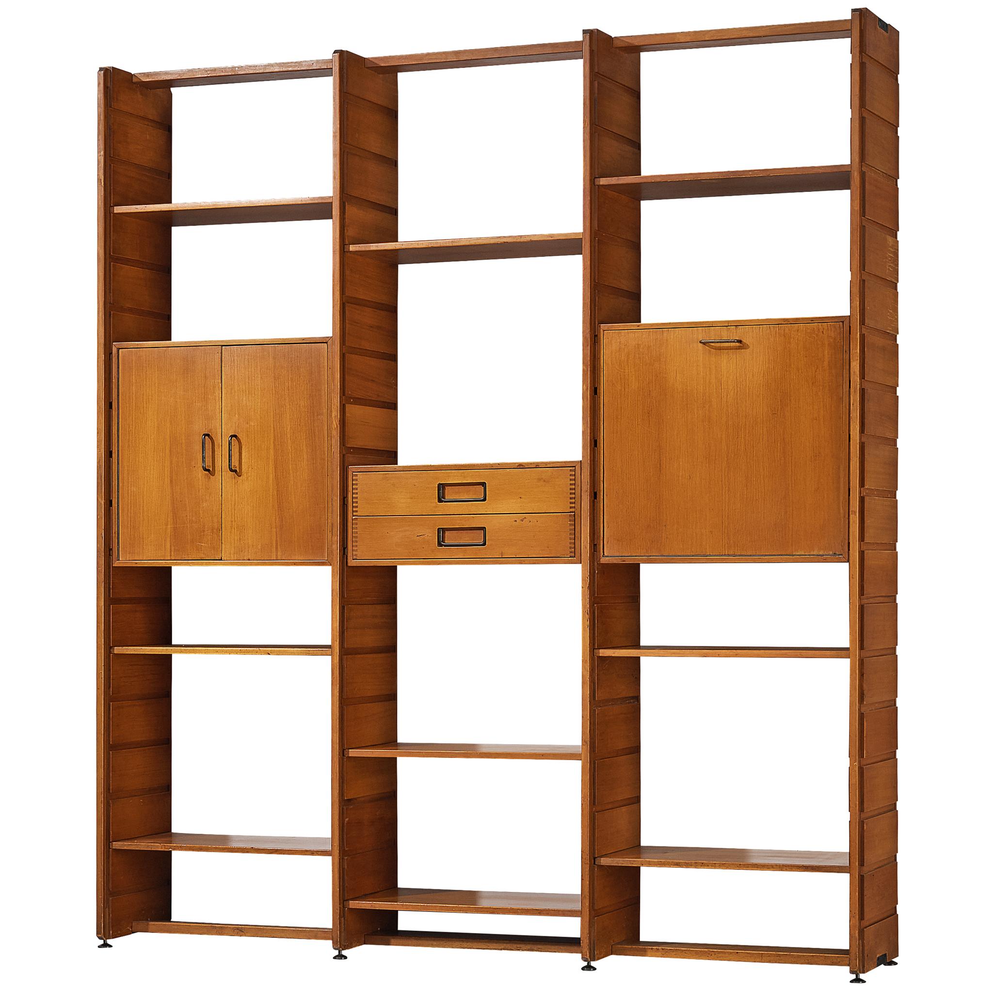 Gianfranco Frattini for Cantieri Carugati Large Library in Cherry For Sale