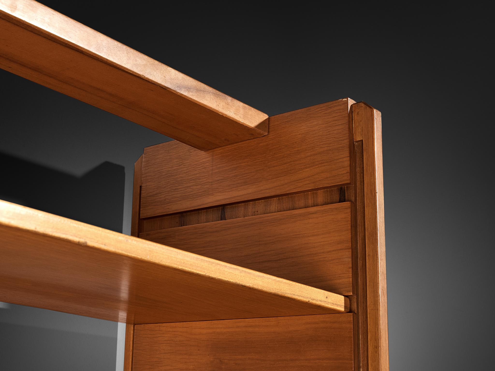 Gianfranco Frattini for Cantieri Carugati Large Library in Walnut For Sale 1