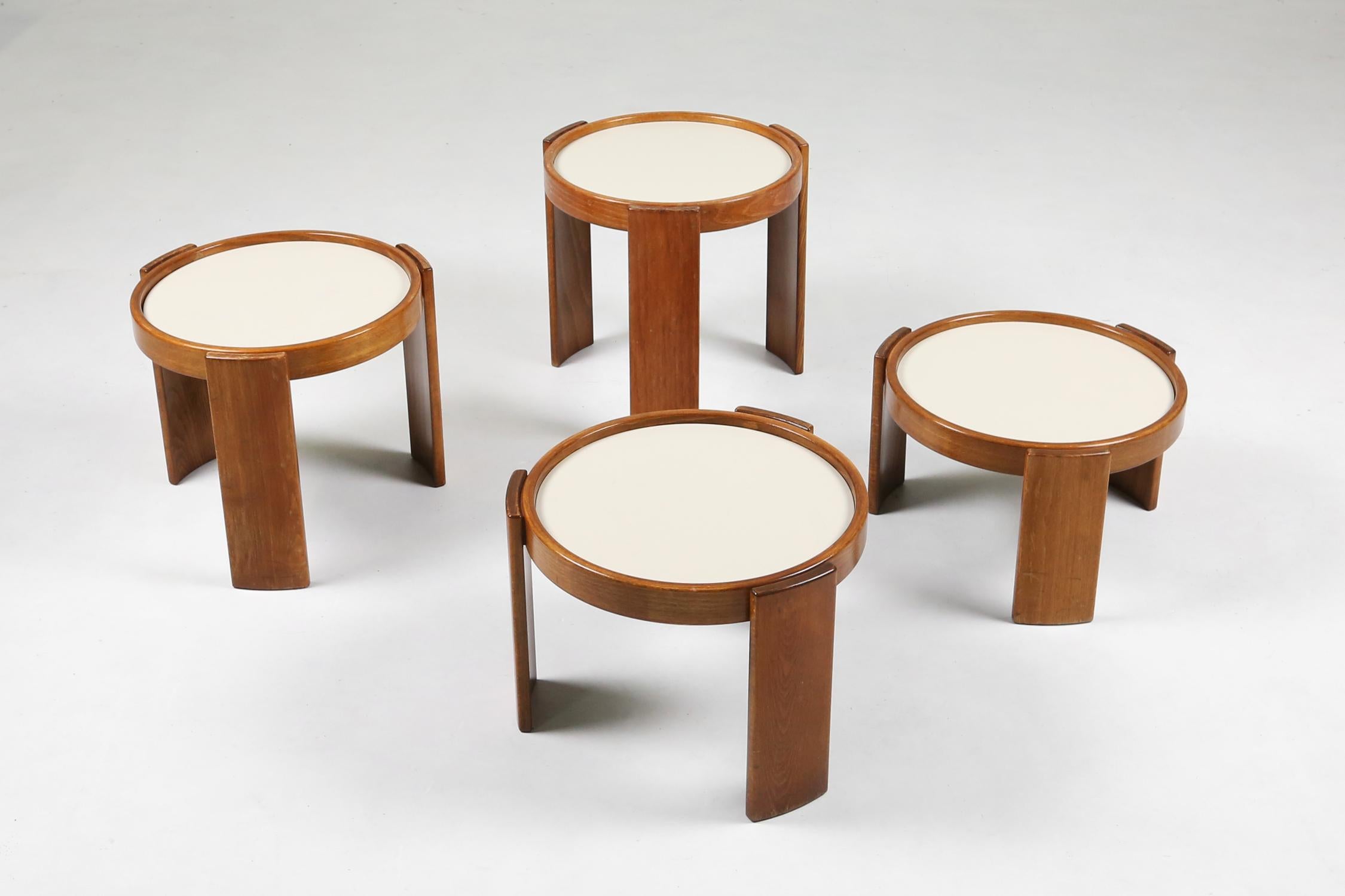 Mid-Century Modern Gianfranco Frattini for Casina, Italy, 1966, early edition wooden nesting tables