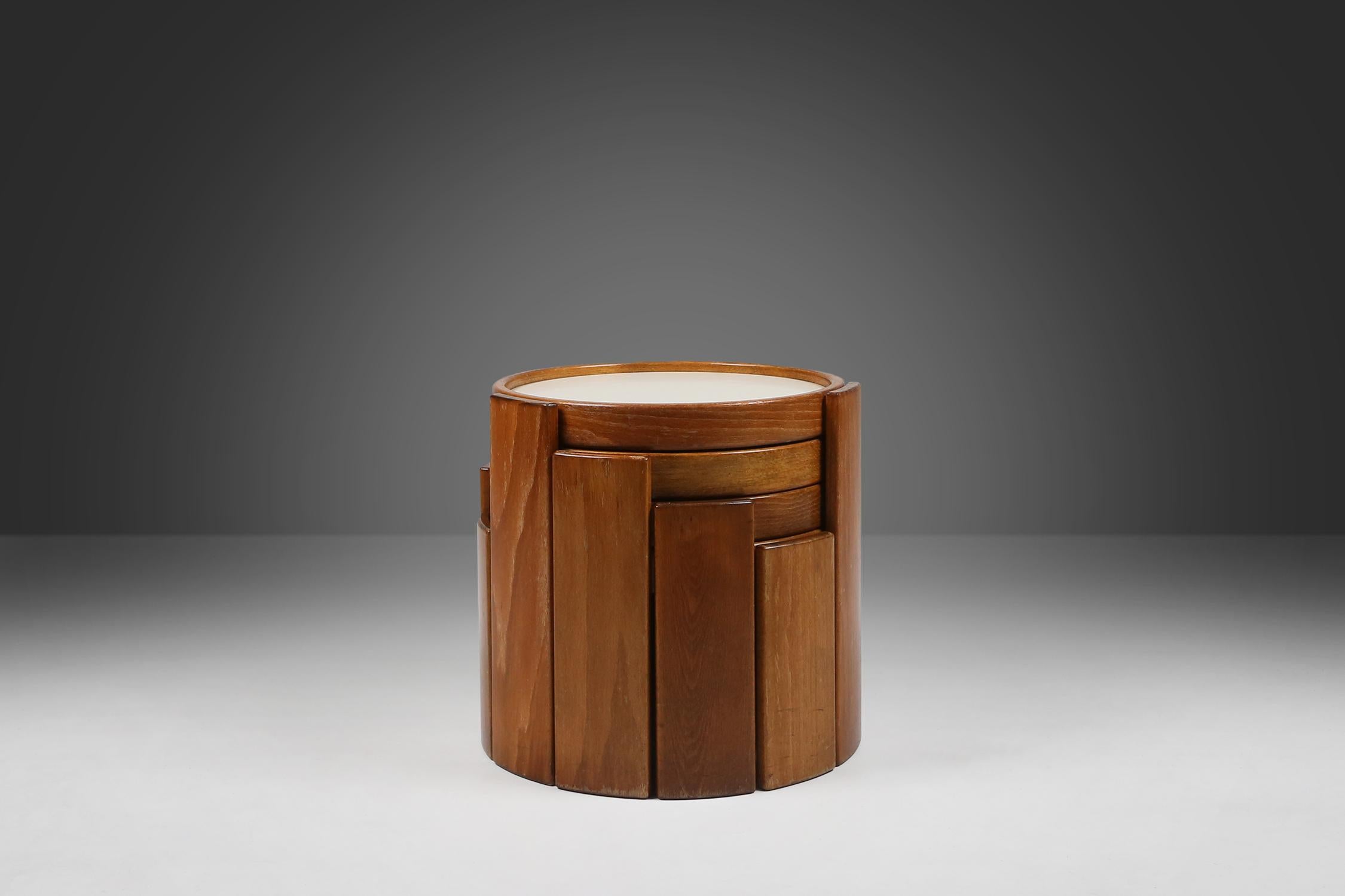 Gianfranco Frattini for Casina, Italy, 1966, early edition wooden nesting tables For Sale 1
