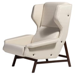 Gianfranco Frattini for Cassina 877 Lounge Chair in White Fabric