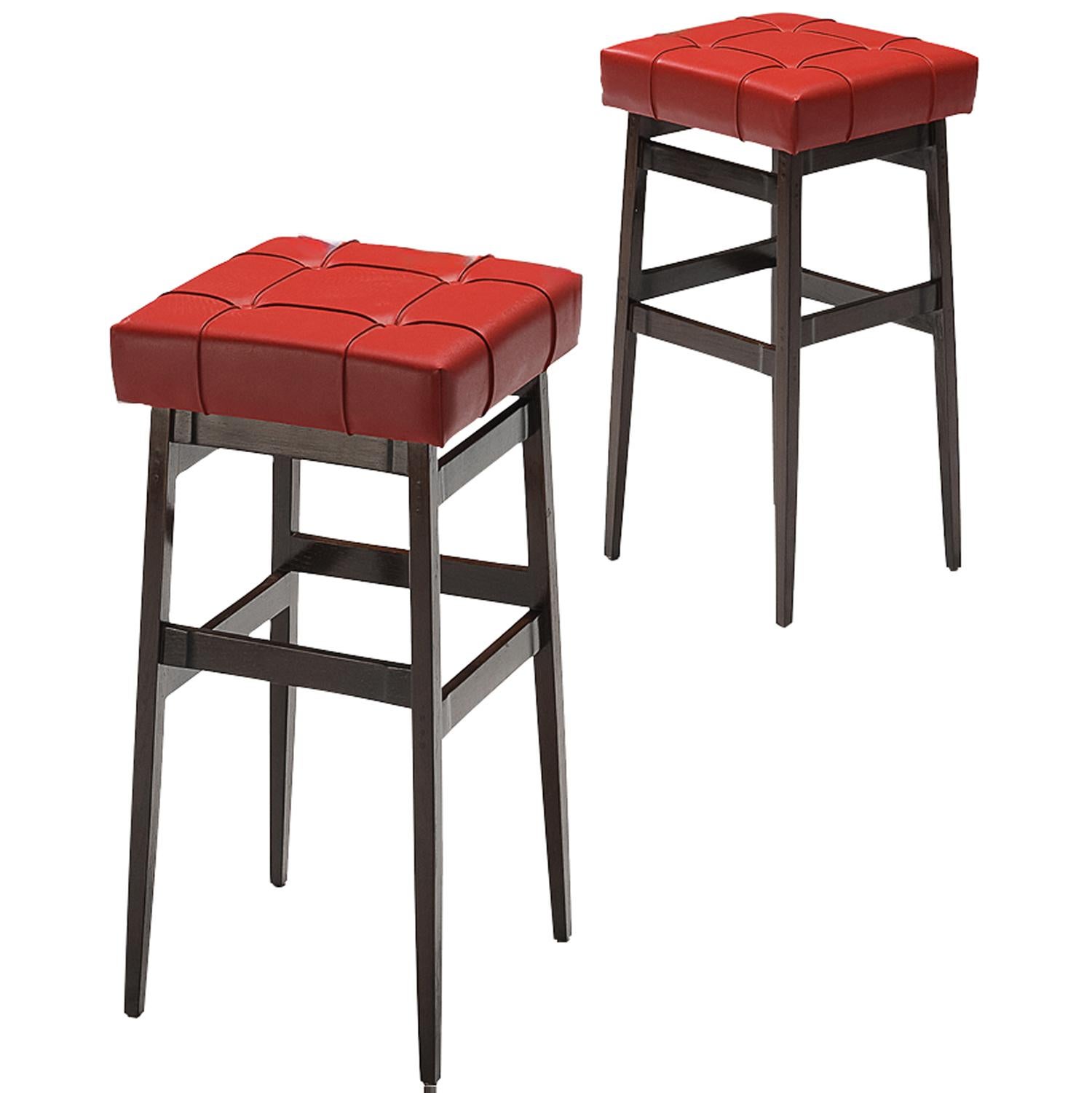 Gianfranco Frattini for Cassina Barstools in Stained Walnut and Red Leatherette For Sale