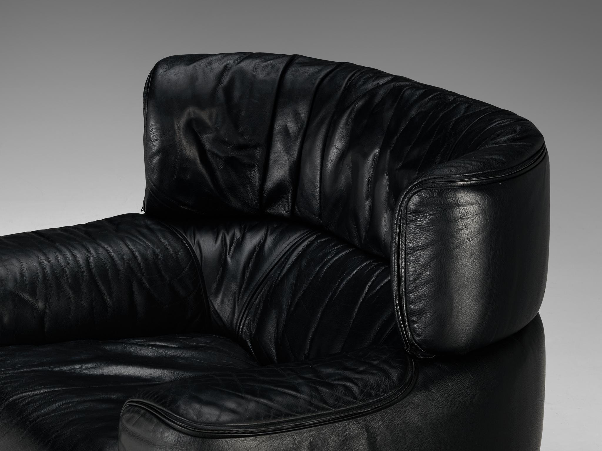 Italian Gianfranco Frattini for Cassina 'Bull' Lounge Chair in Black Leather  For Sale