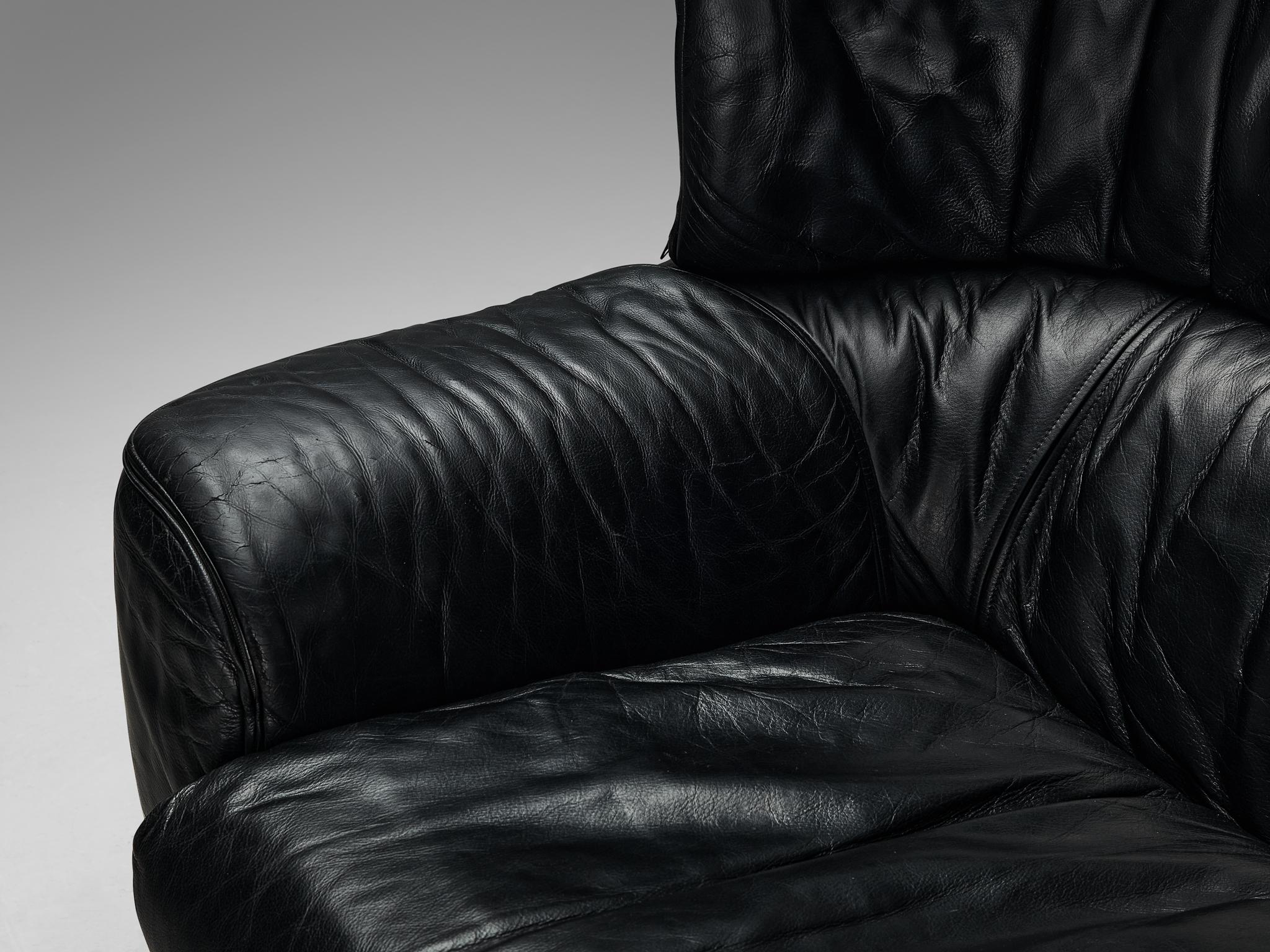 Gianfranco Frattini for Cassina 'Bull' Lounge Chair in Black Leather  For Sale 1