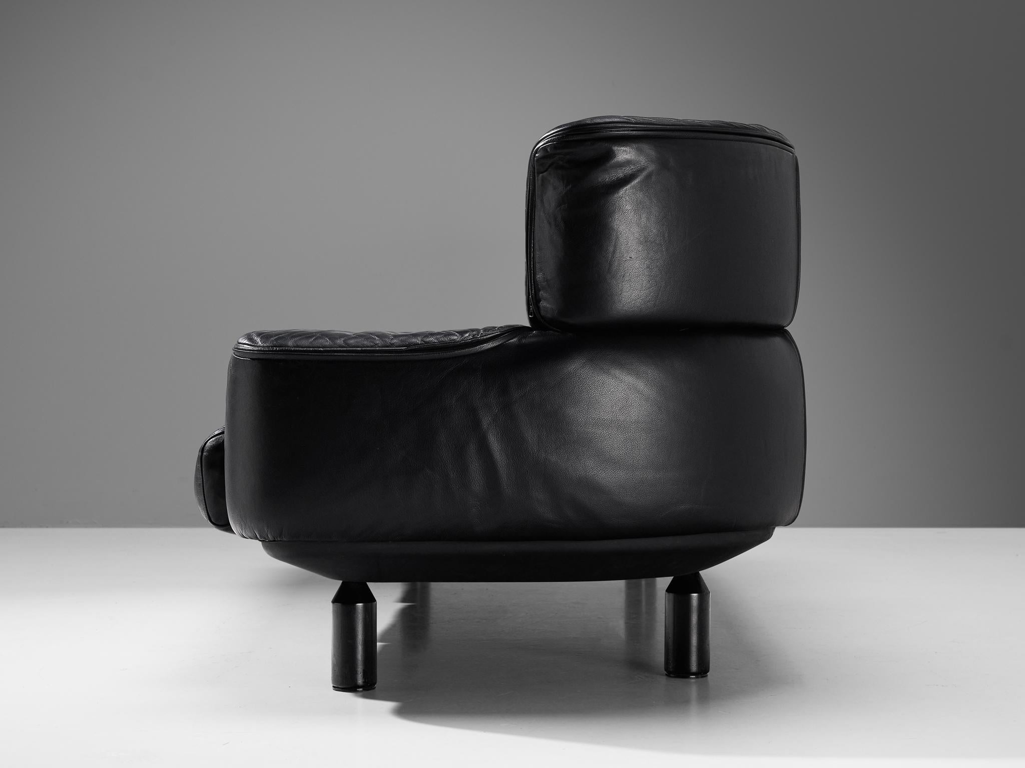 Gianfranco Frattini für Cassina: Sofa „Bull“ aus schwarzem Leder (Ende des 20. Jahrhunderts) im Angebot