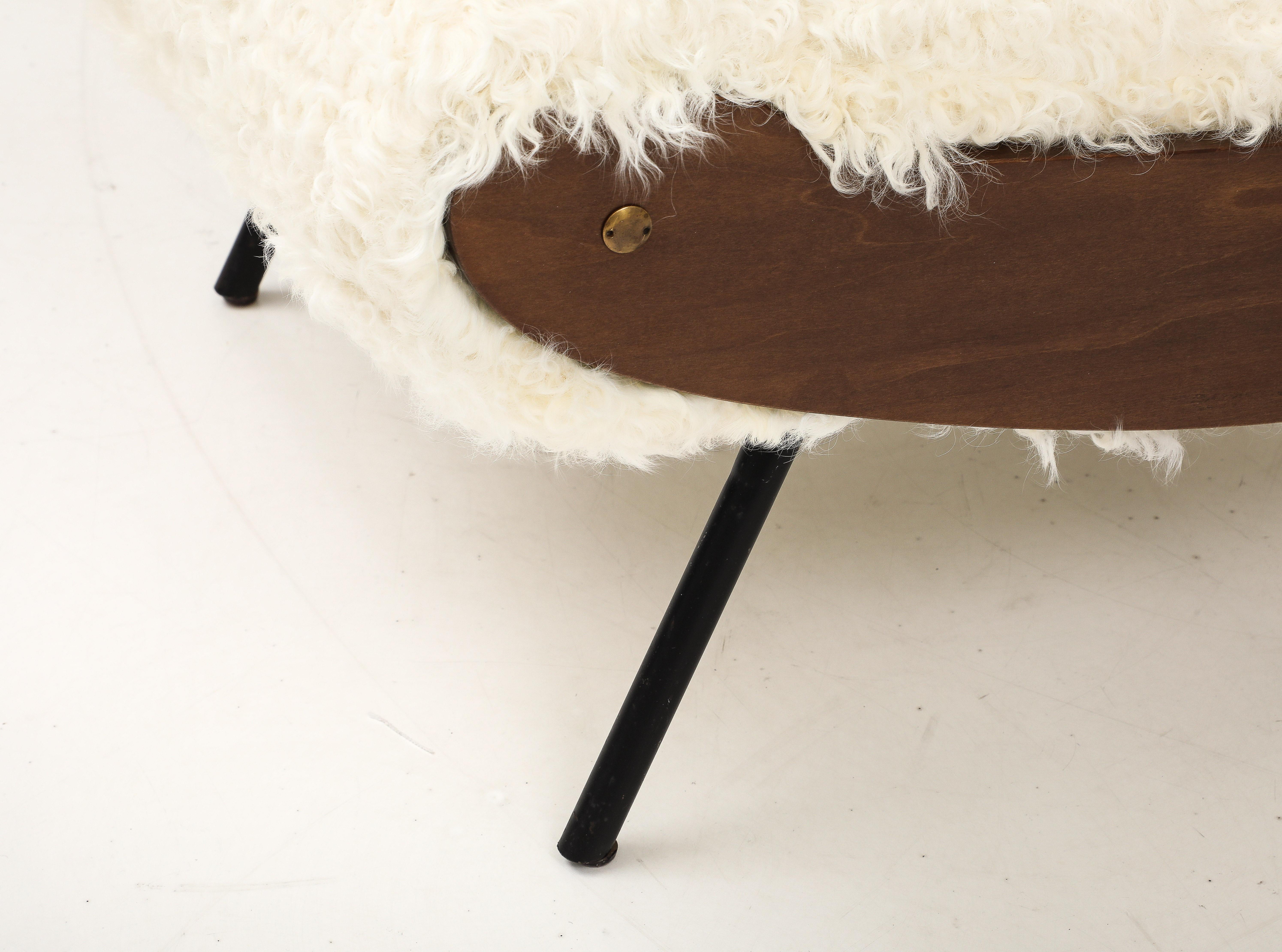 Gianfranco Frattini for Cassina Ivory Kalgan Lambskin Lounge Chairs Model 836 For Sale 3