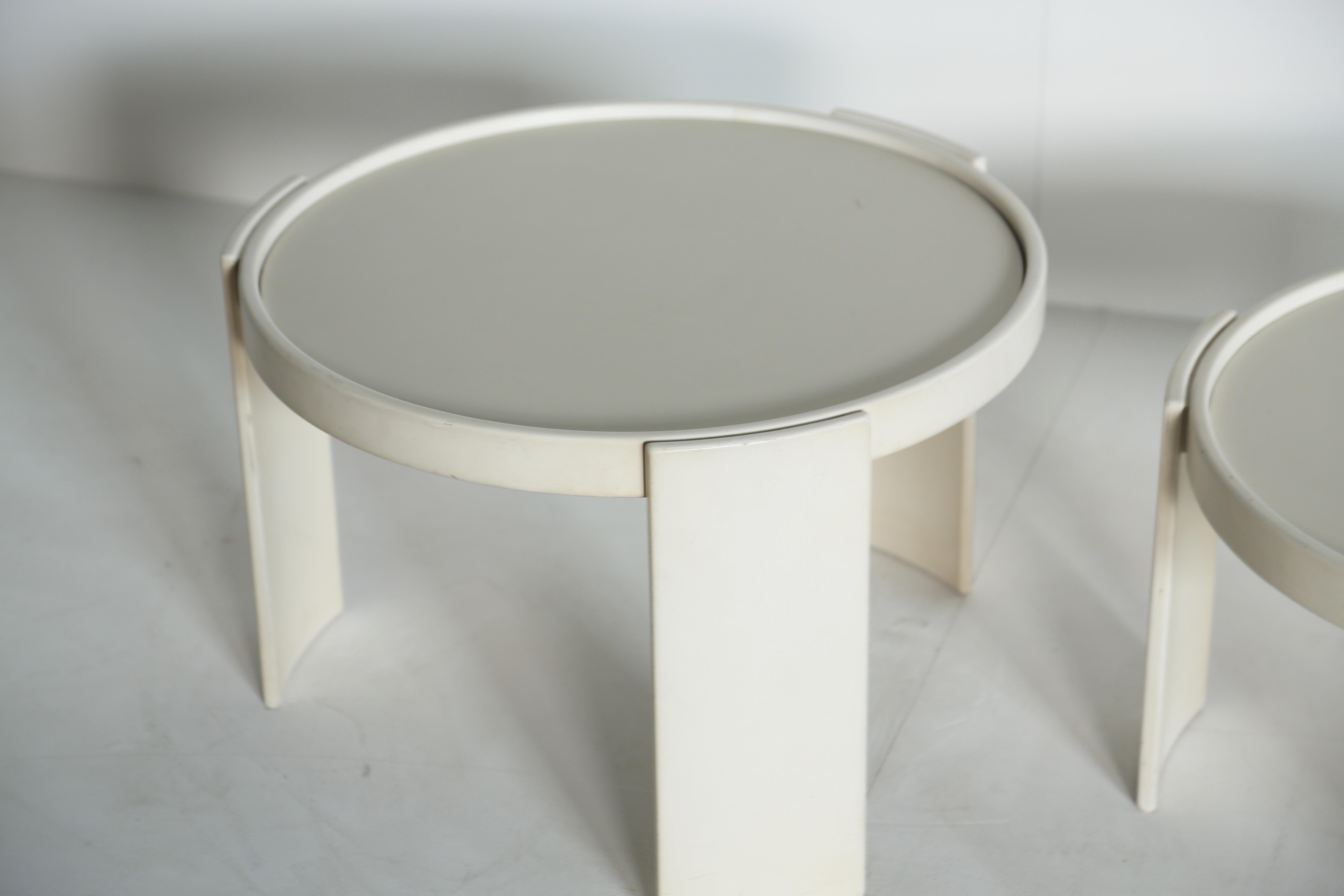 Gianfranco Frattini for Cassina Large Nesting / Stacking Tables, Italy, 1970s For Sale 4