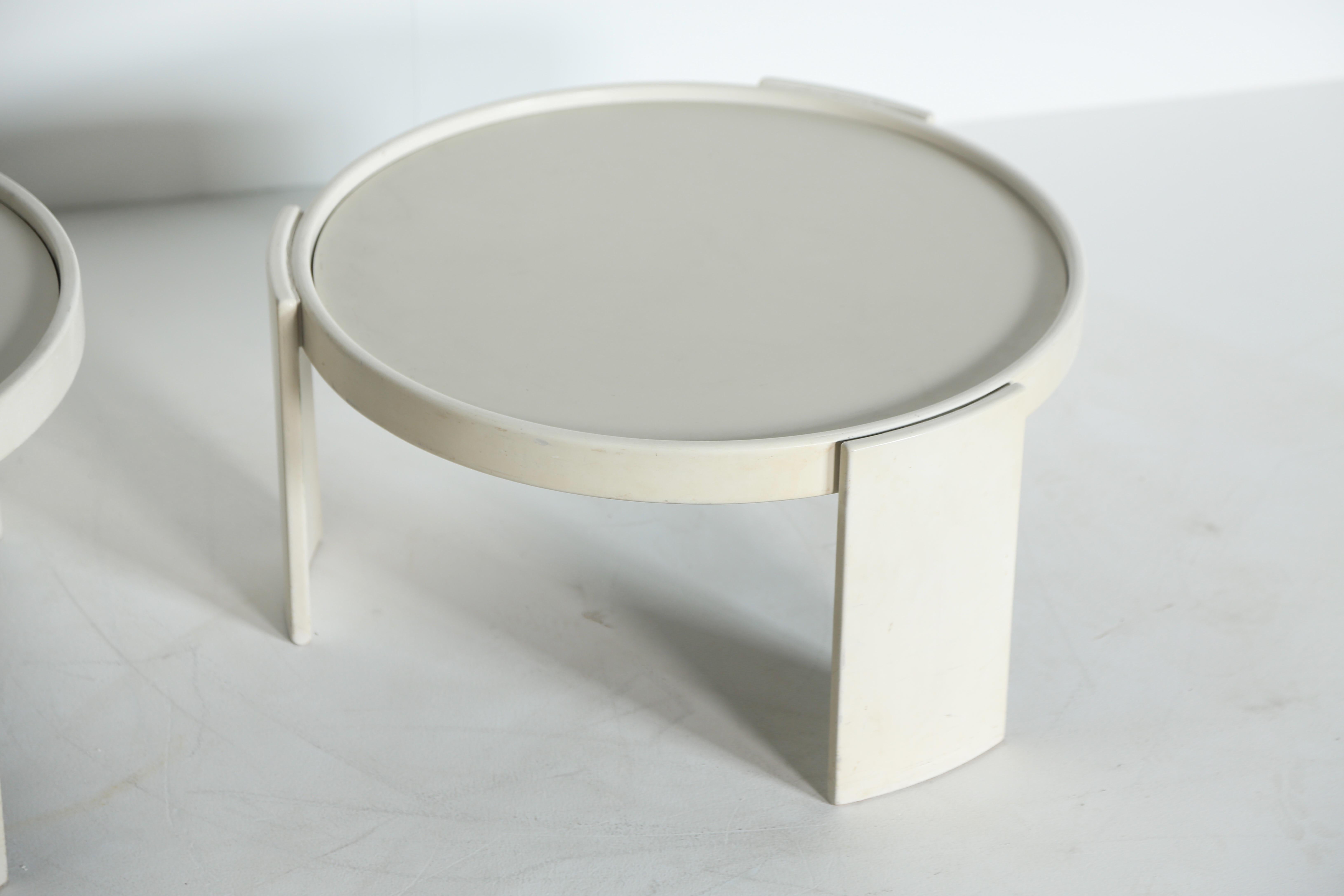 Gianfranco Frattini for Cassina Large Nesting / Stacking Tables, Italy, 1970s For Sale 5