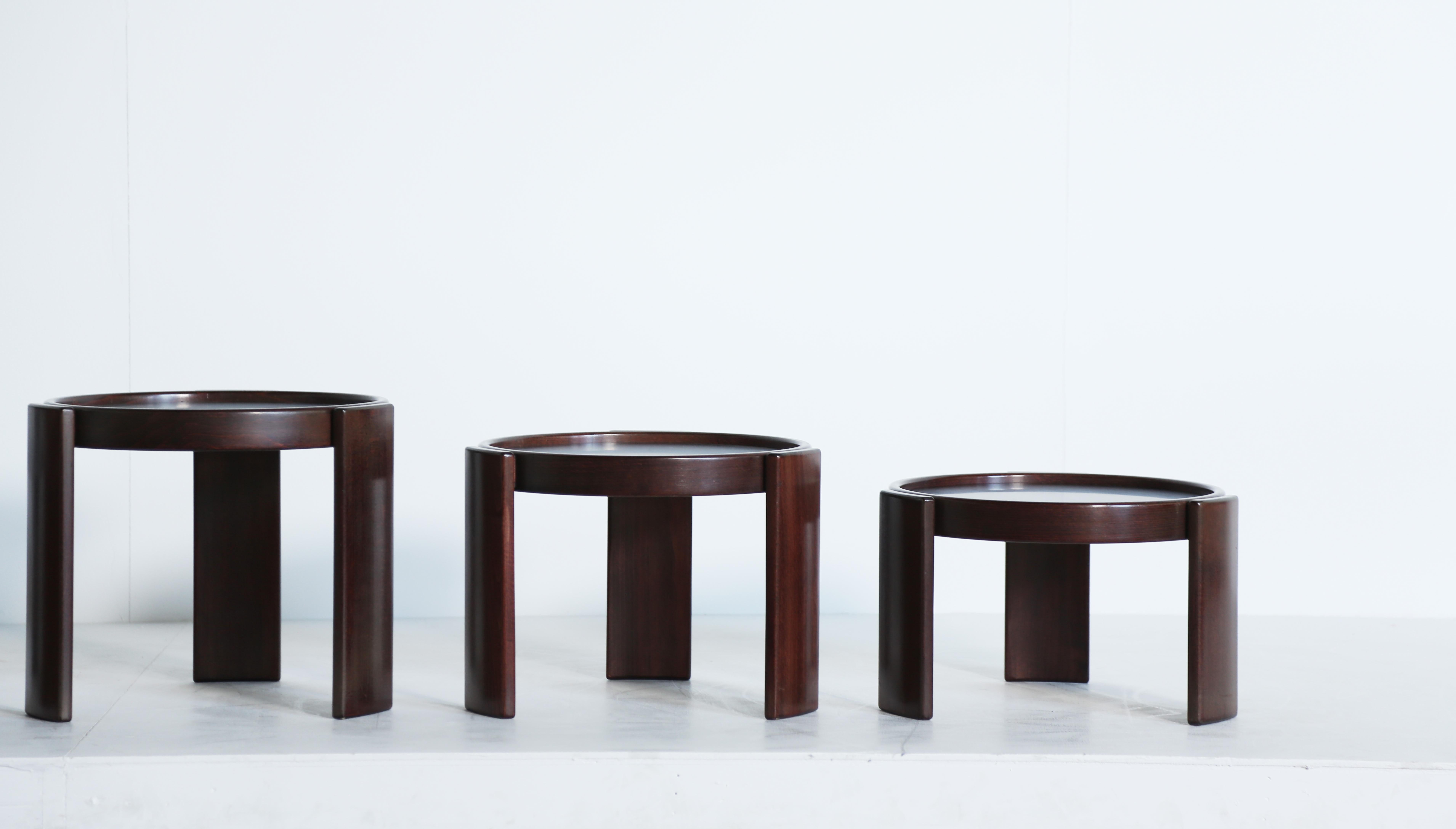 Gianfranco Frattini for Cassina Nesting / Stacking Tables, Italy, 1970s 11