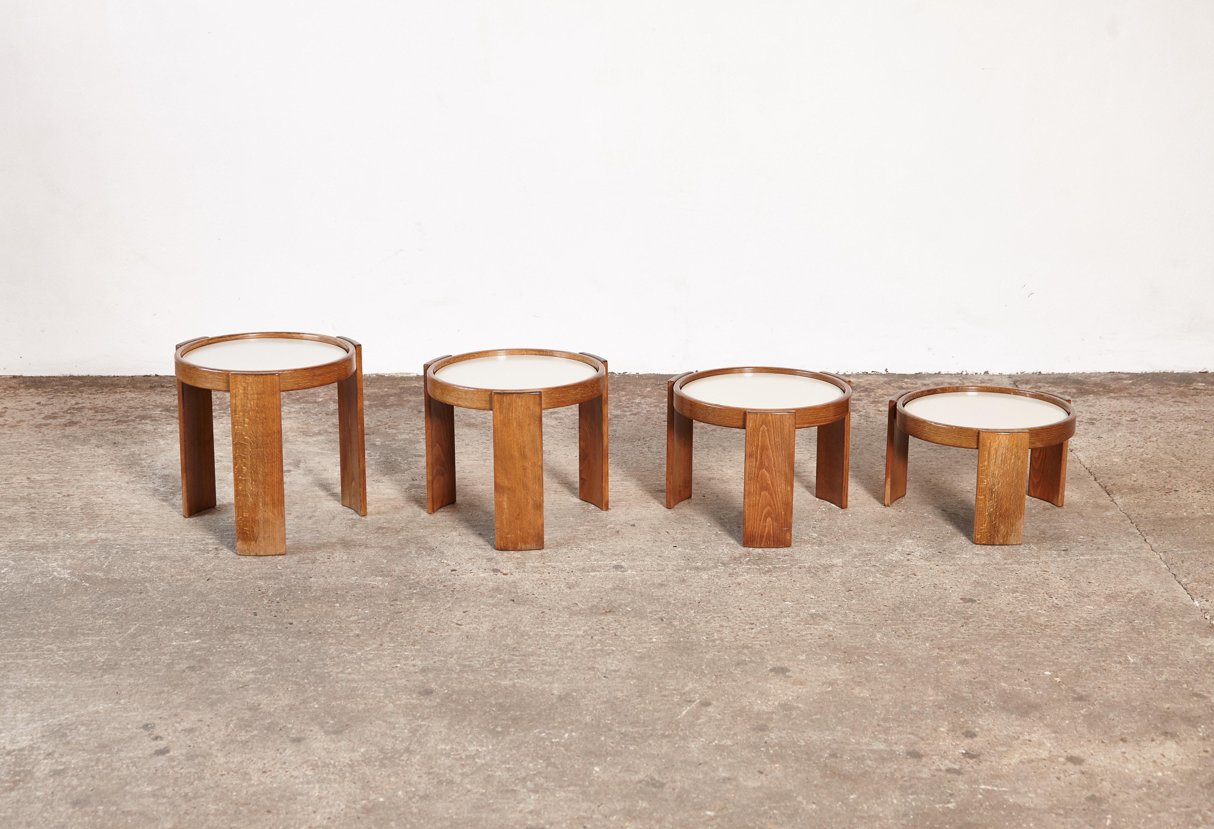 Gianfranco Frattini for Cassina Nesting / Stacking Tables, Italy, 1970s In Good Condition In London, GB