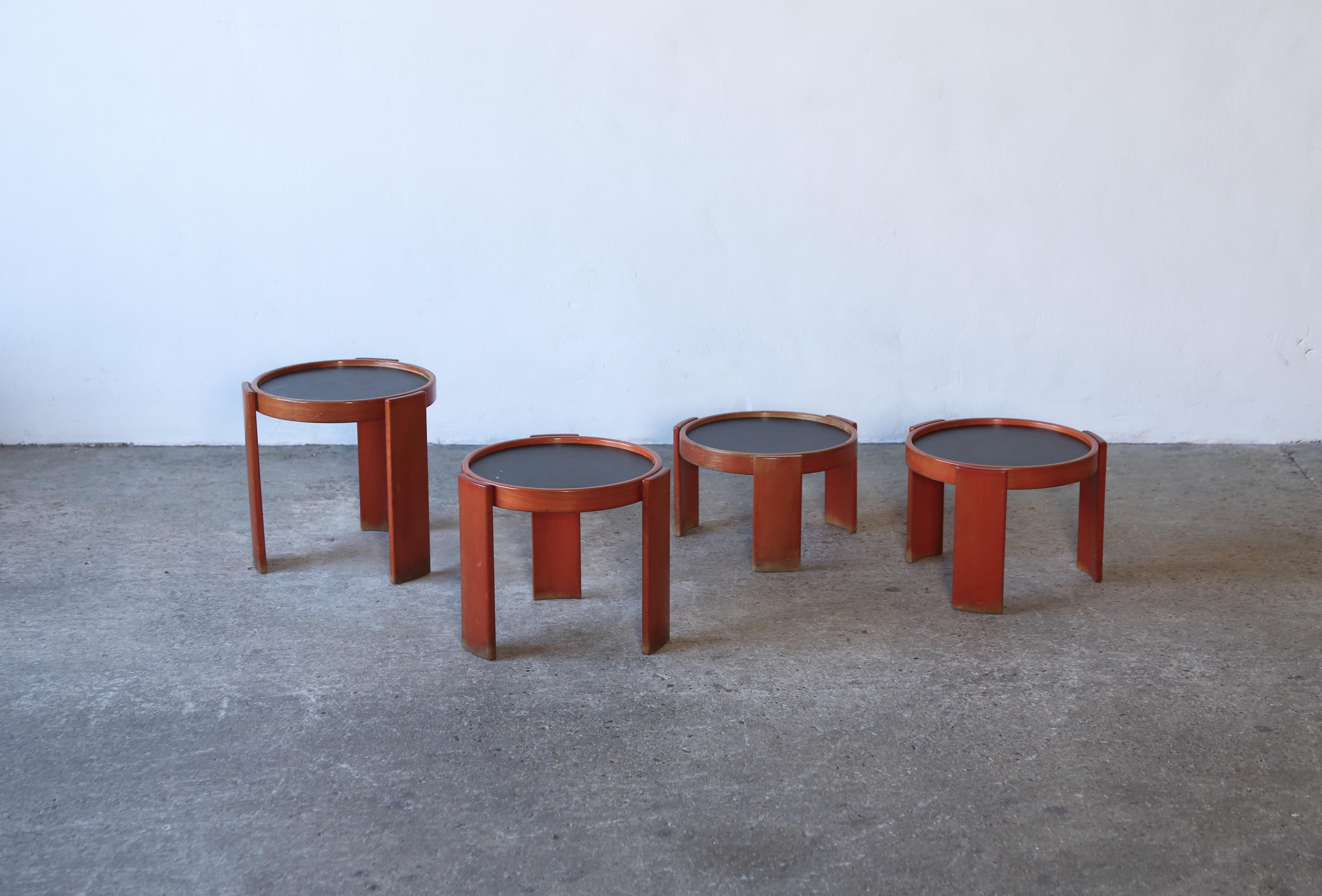 Laminate Gianfranco Frattini for Cassina Nesting / Stacking Tables, Italy, 1970s For Sale