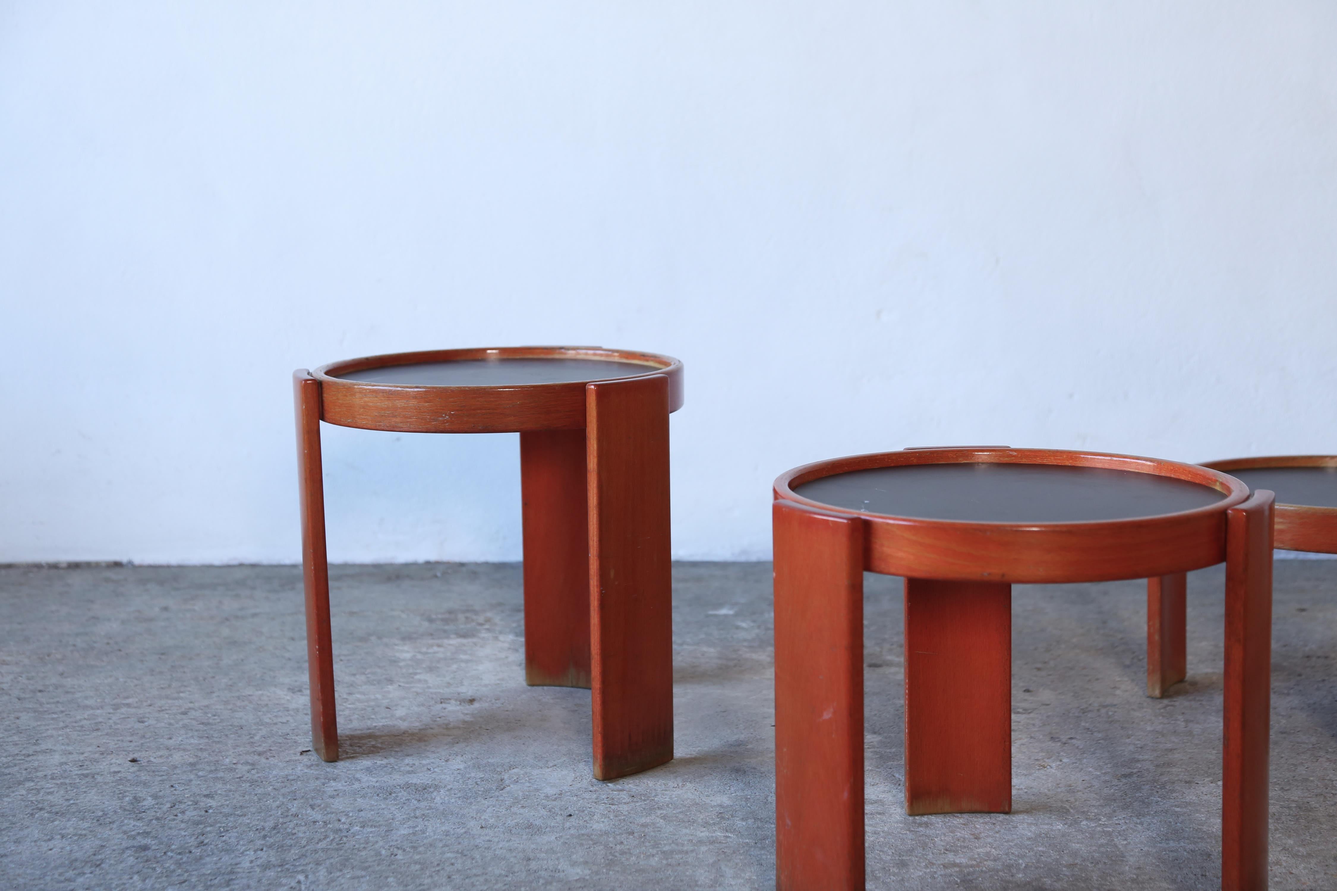 Gianfranco Frattini for Cassina Nesting / Stacking Tables, Italy, 1970s For Sale 2