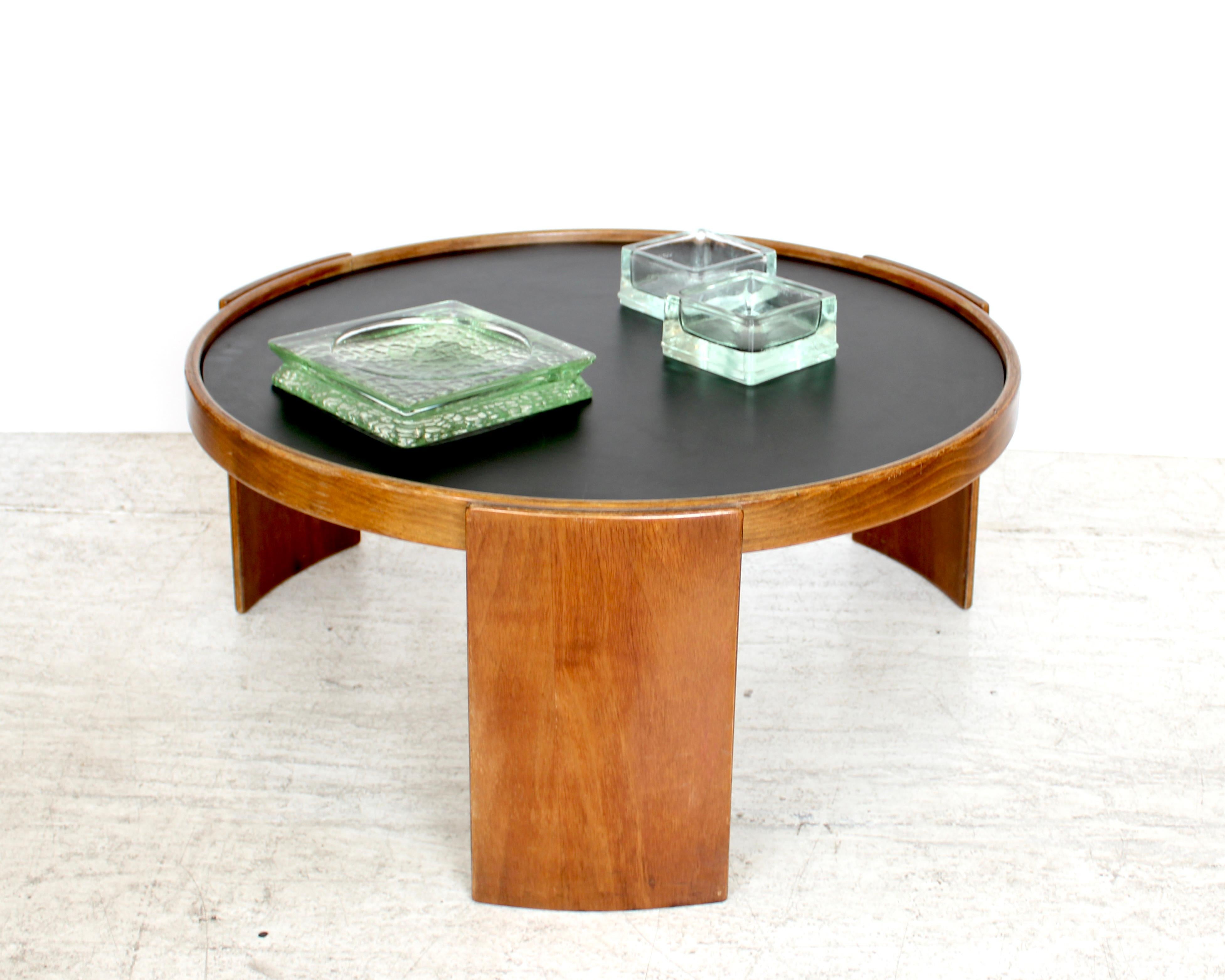 Gianfranco Frattini für Cassina Kaffee-Paar  Tische für Cassina Model No. 783 im Angebot 6