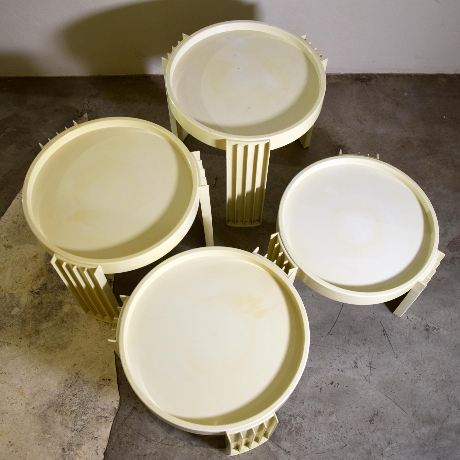 Gianfranco Frattini for Cassina set of four coffee tables late 60s. For Sale 2