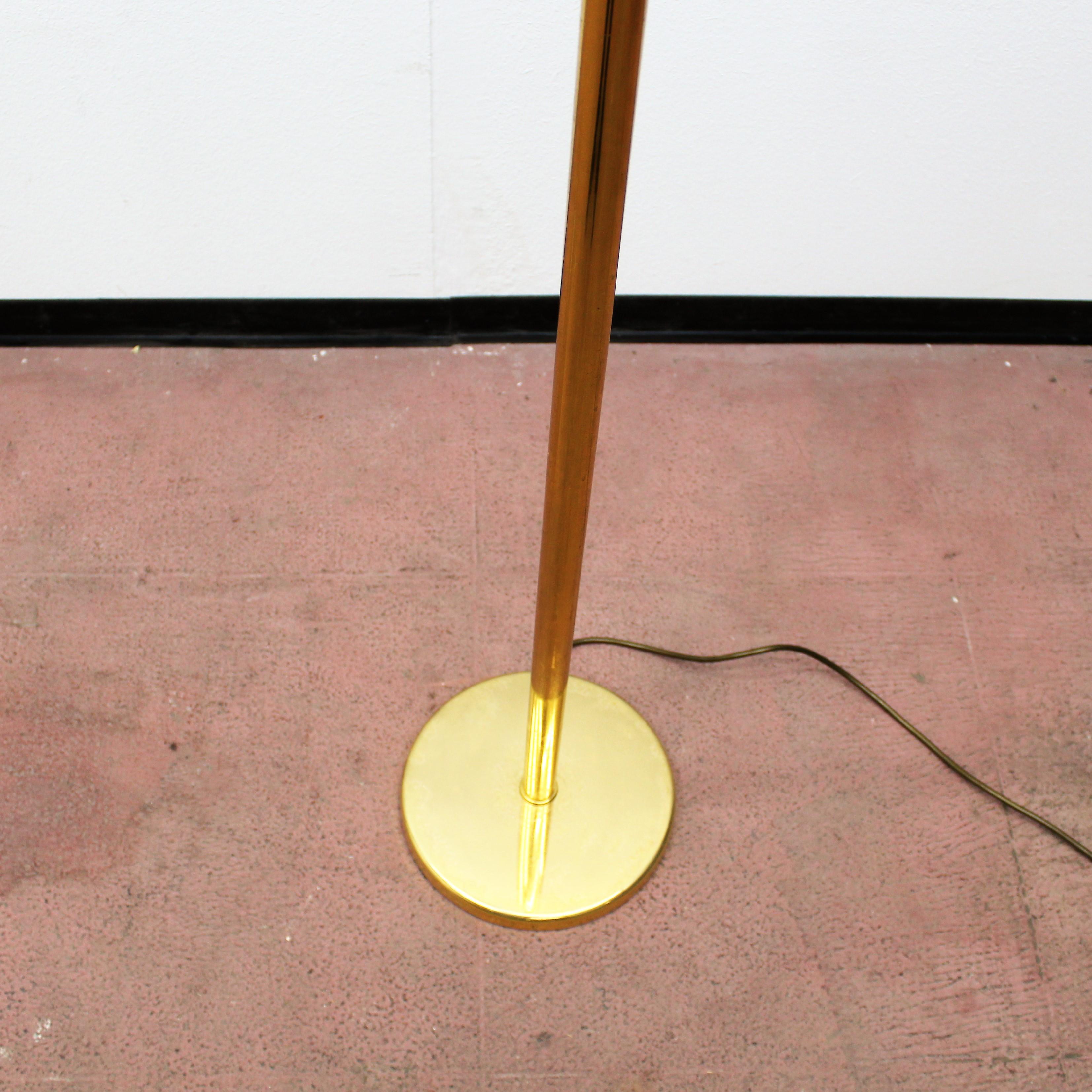 20th Century Modern Design Gianfranco Frattini for Relco  Brass Floor Lamp 80s 2
