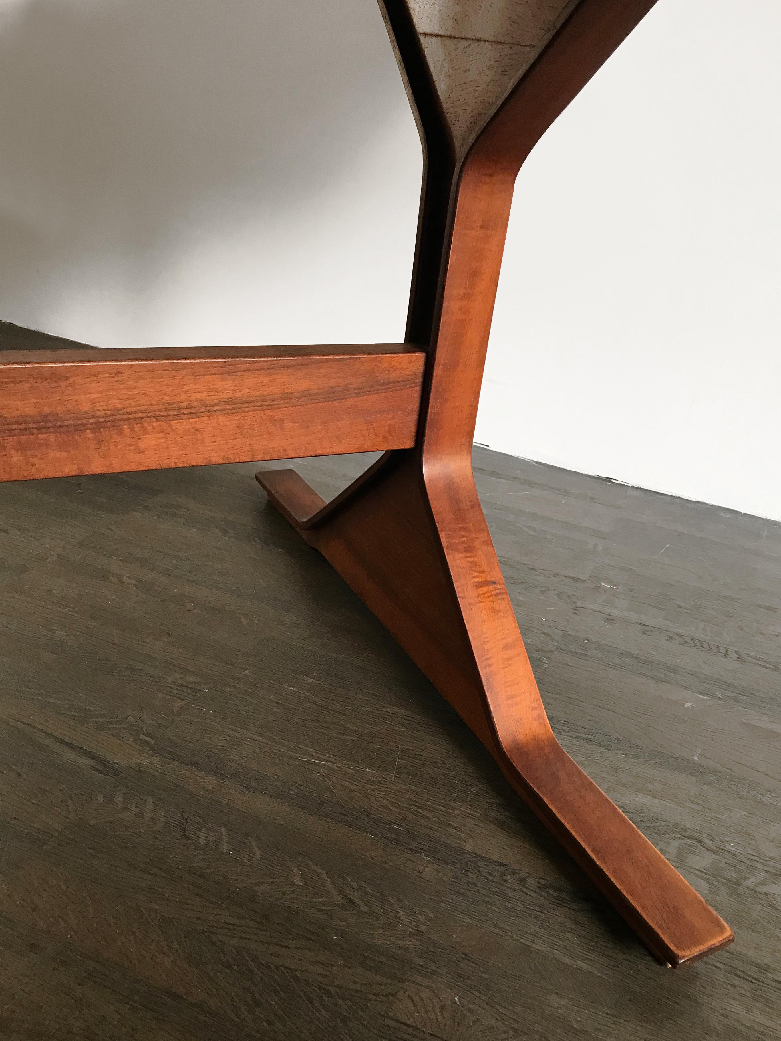 Gianfranco Frattini Italian Midcentury Wood Desk for Bernini, 1950s 11
