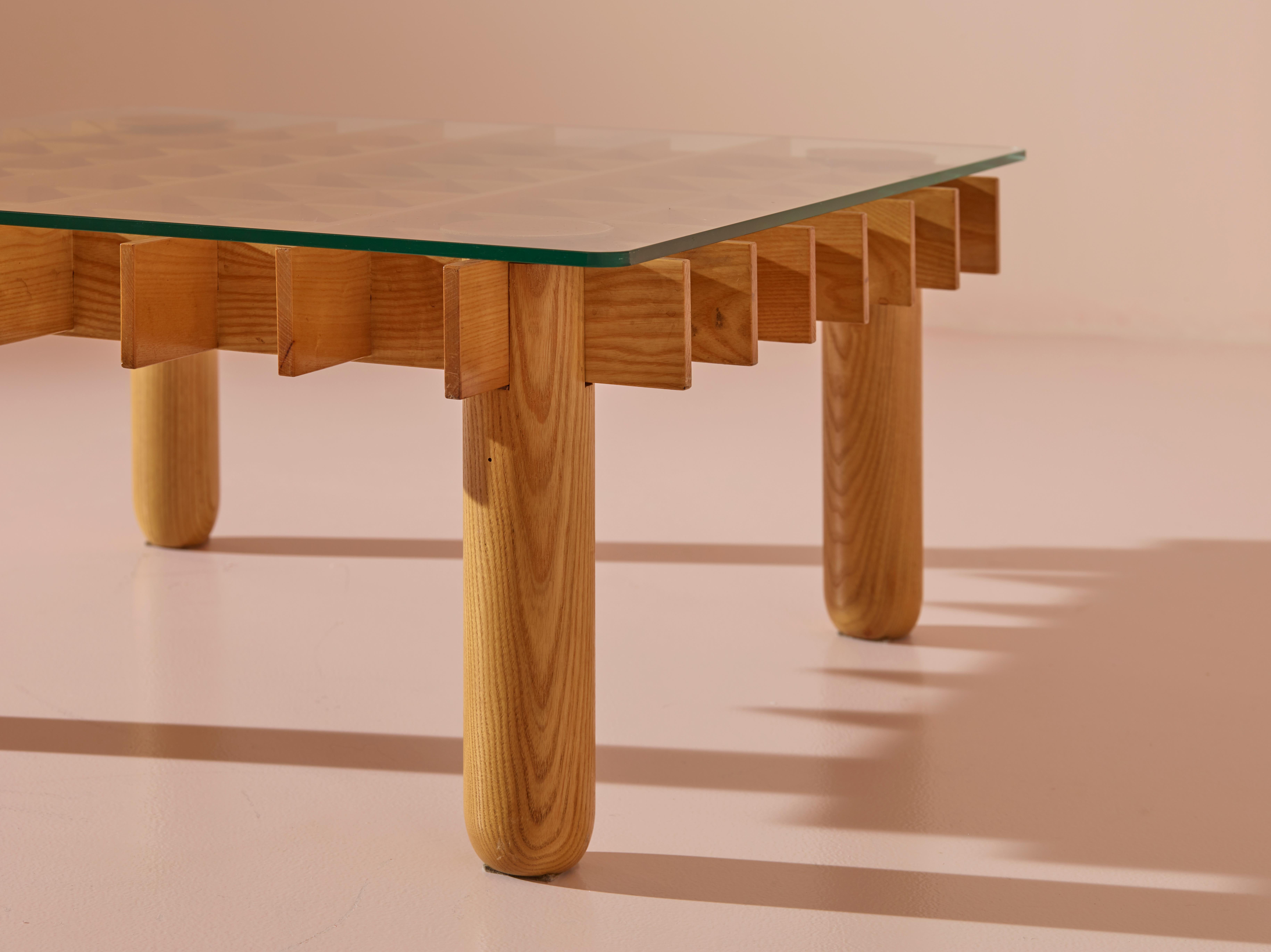 Gianfranco Frattini Kyoto Coffee Table for Ghiande, 1970s, Distributed by Knoll In Good Condition For Sale In Chiavari, Liguria