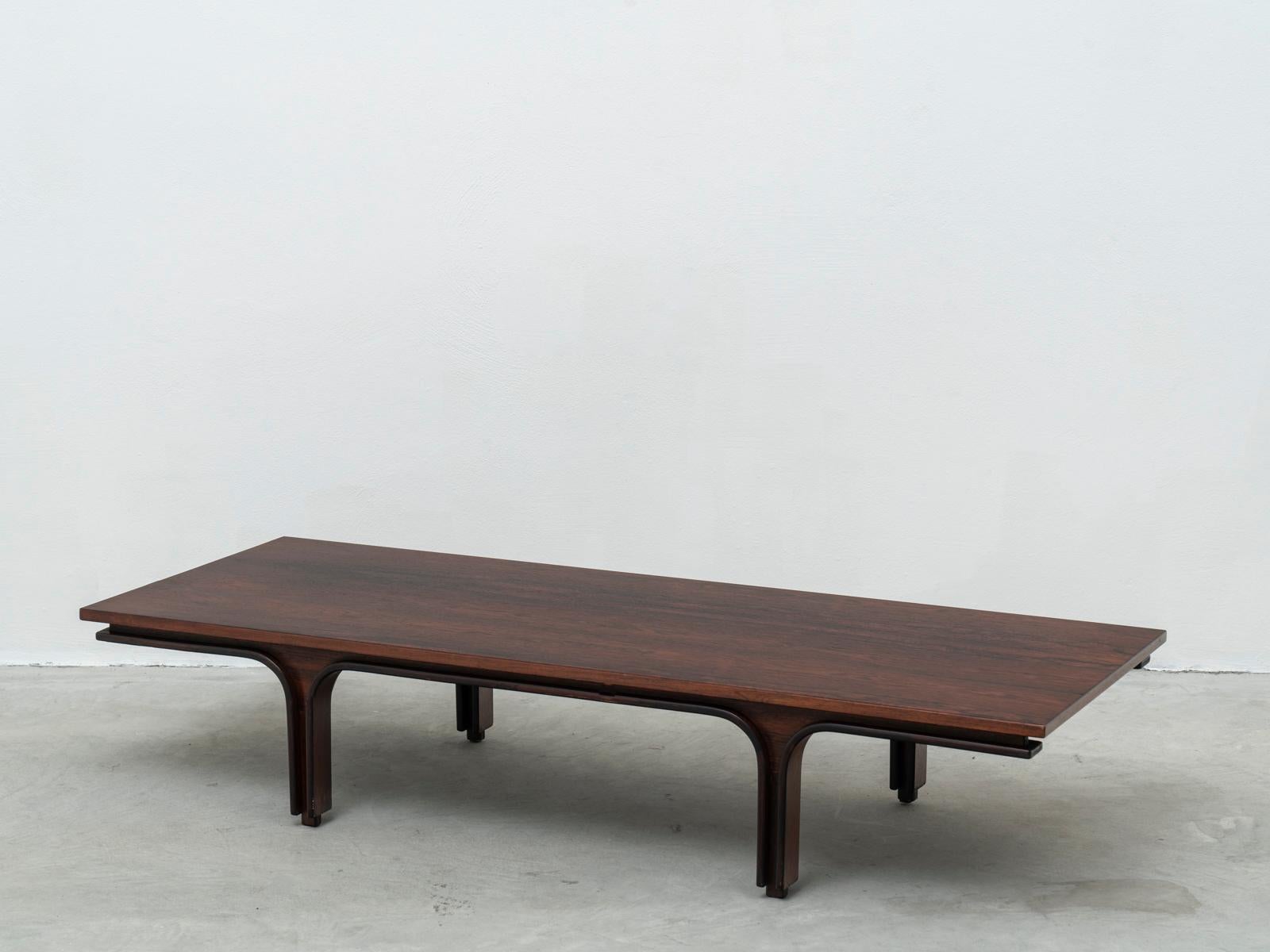 Mid-Century Modern Gianfranco Frattini Midcentury Mod 514 Large Rosewood Low Table for Bernini 1956 For Sale