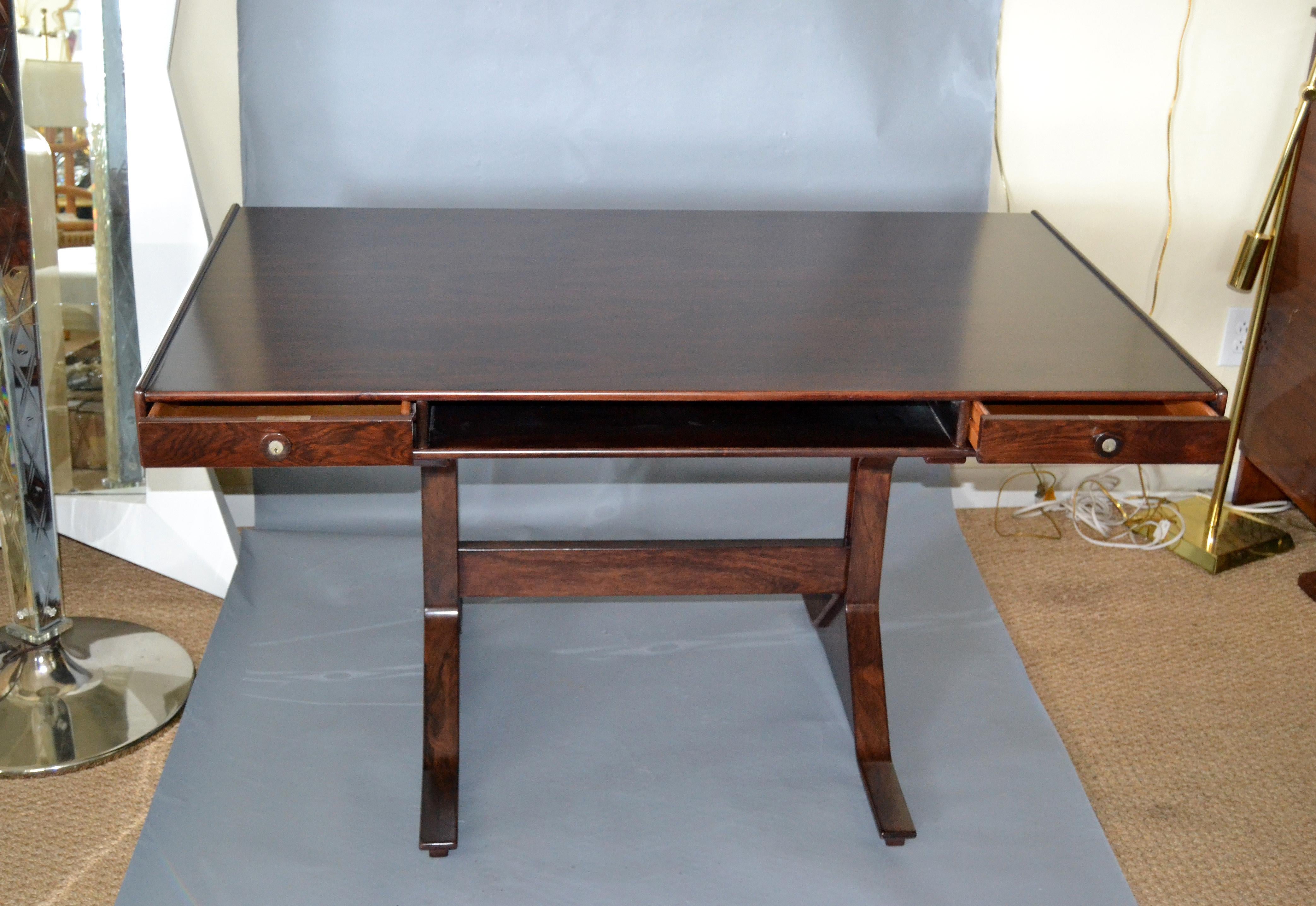 Italian Gianfranco Frattini Mid-Century Modern Rosewood Desk Writing Table Bernini Italy