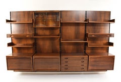 Gianfranco Frattini Mid-Century Modern Wall Unit, Italy 1960